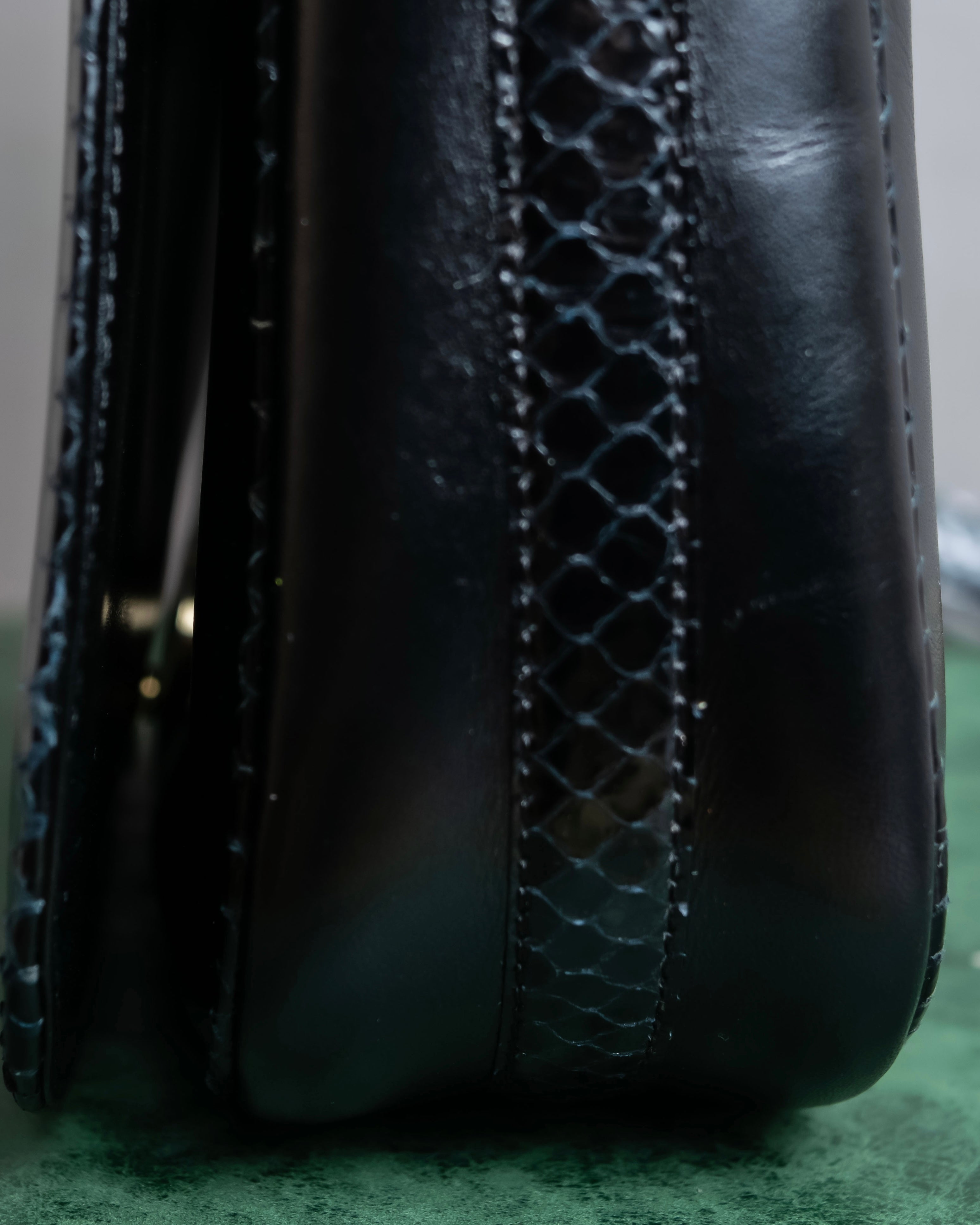 "GIVENCHY SACS" Logo parts design leather combination shoulder bag