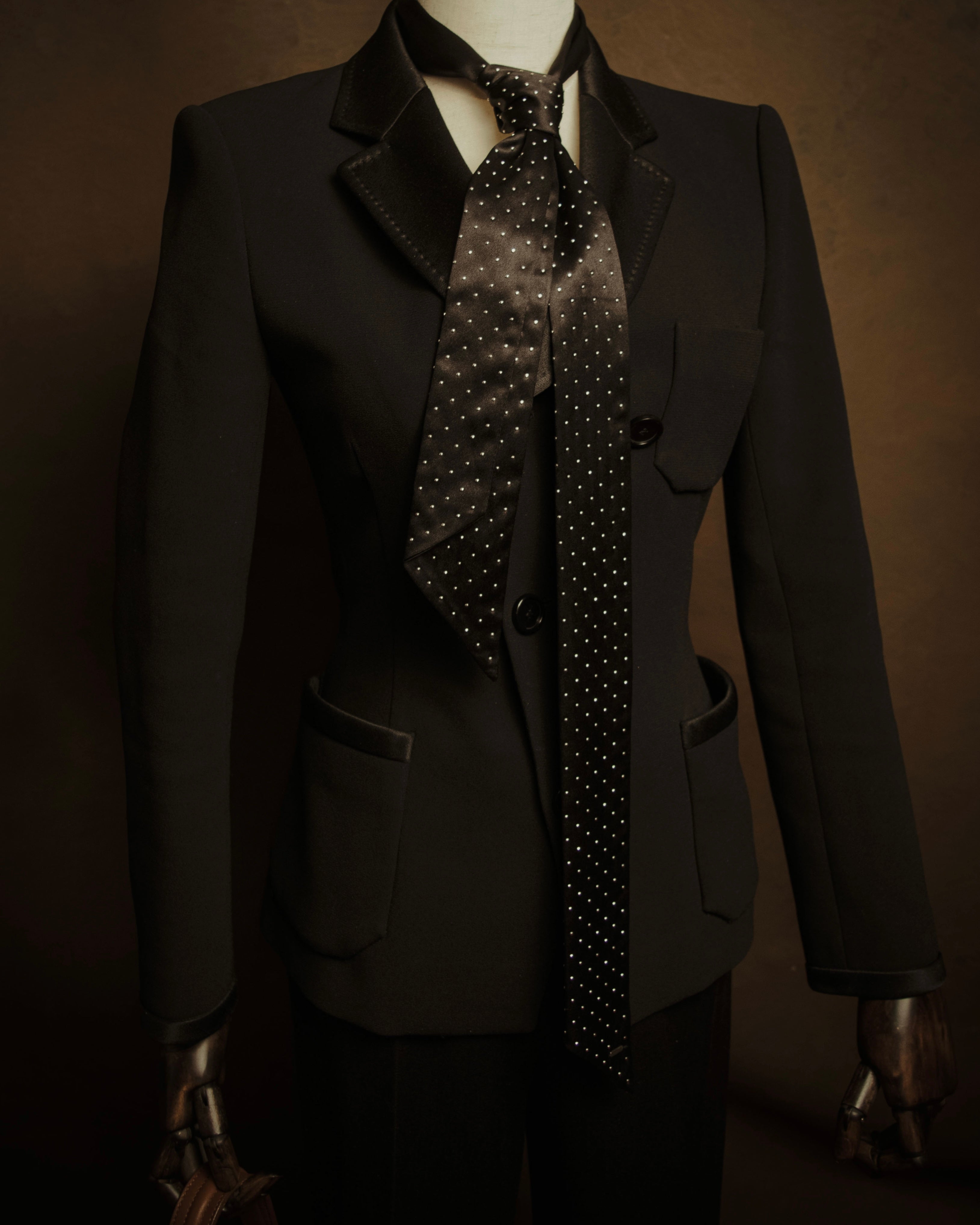 –SPECIAL– “SAINT LAURENT PARIS”
2013-2016 Studded silk ribbon tie