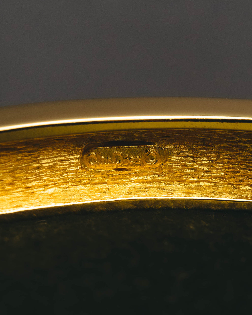 “Christian Dior” 80’s-90’s CD monogram gold tone bangle