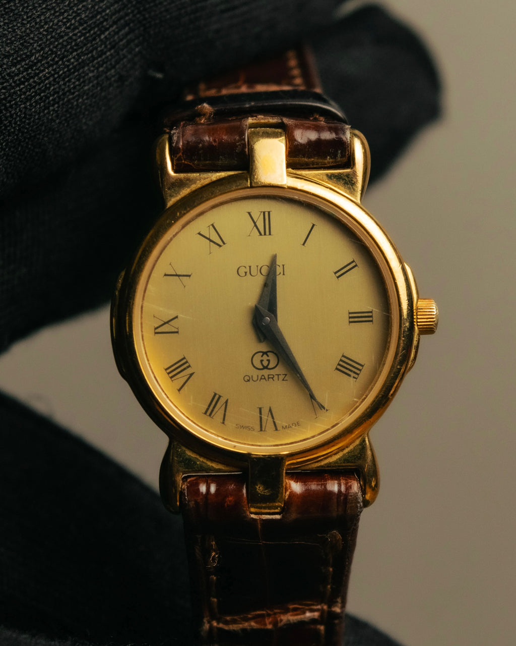 “GUCCI” 80’s-90’s Roman dial vintage watch