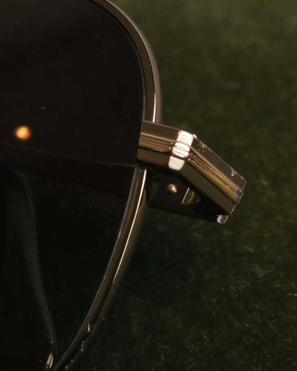"Burberrys" 90's Classic metal aviator sunglasses