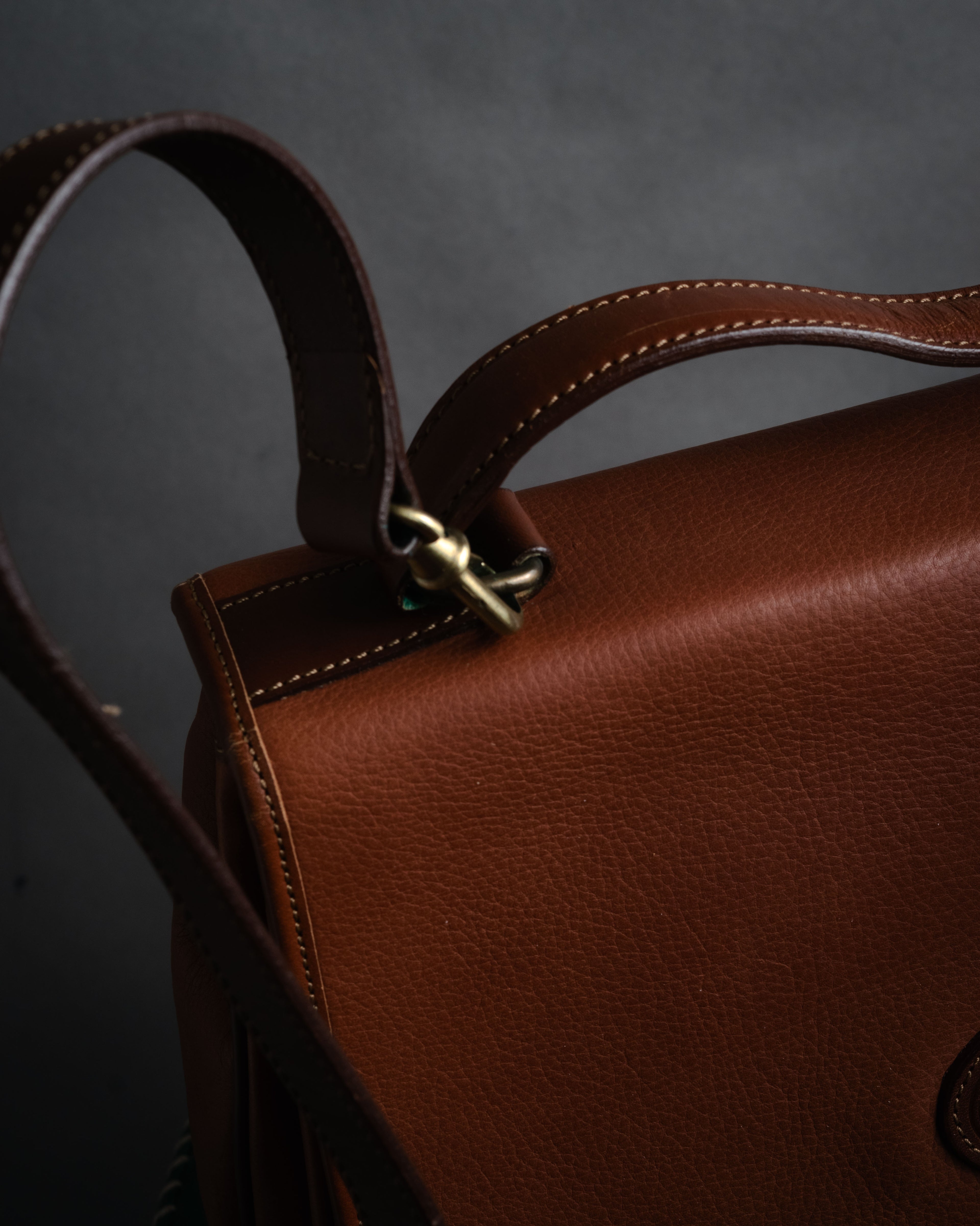“Burberrys” 80’s-90’s Heritage leather bag