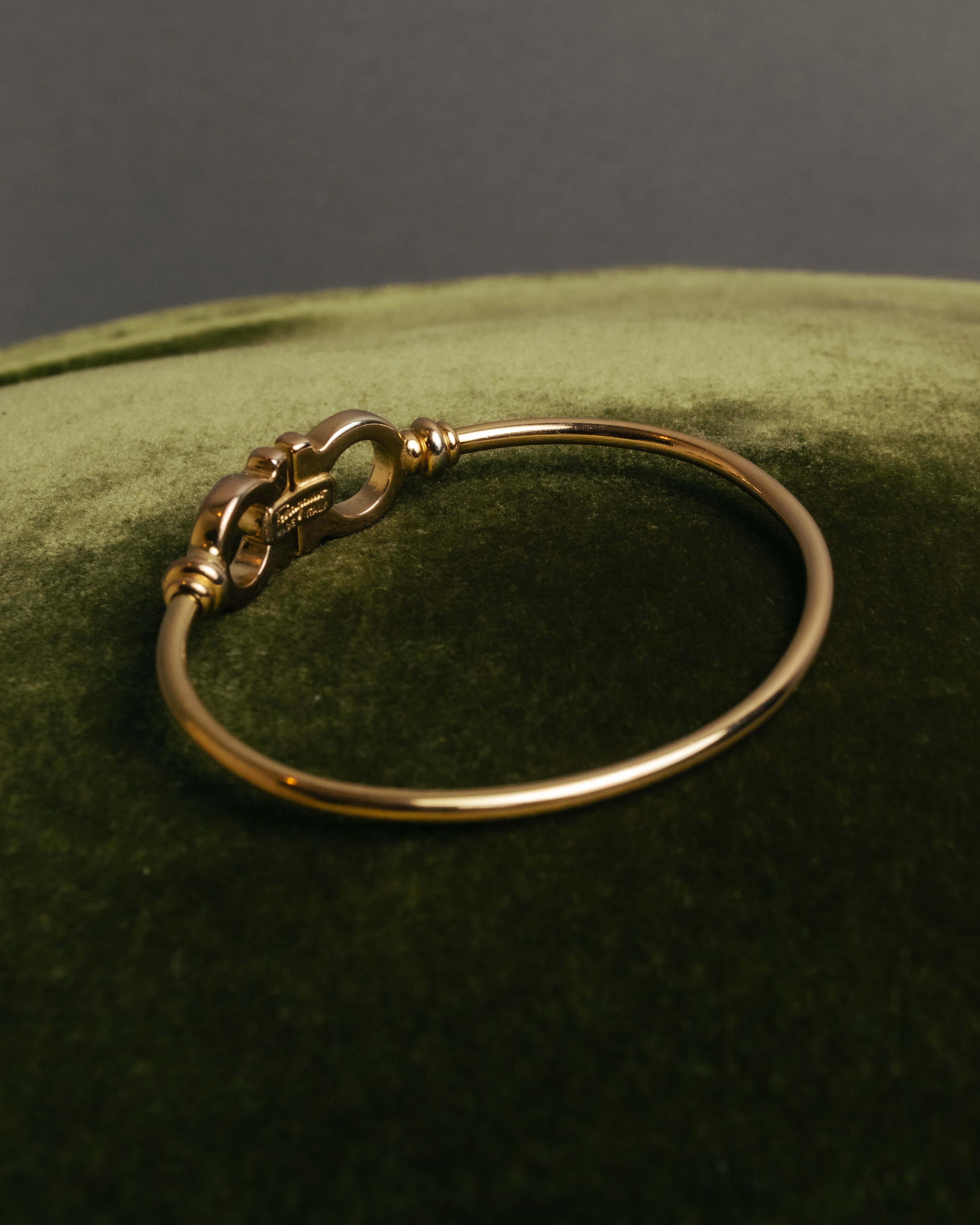 “Salvatore Ferragamo” 90’s-00’s Gancini gold tone bangle bracelet