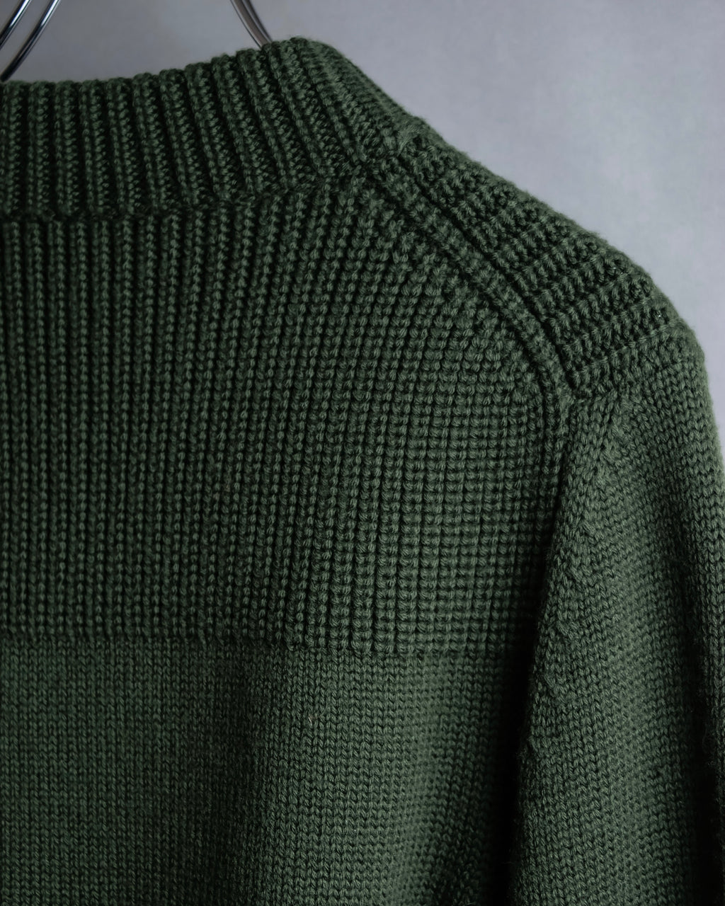 "MONCLER" Relaxed fit high neck lace change knit