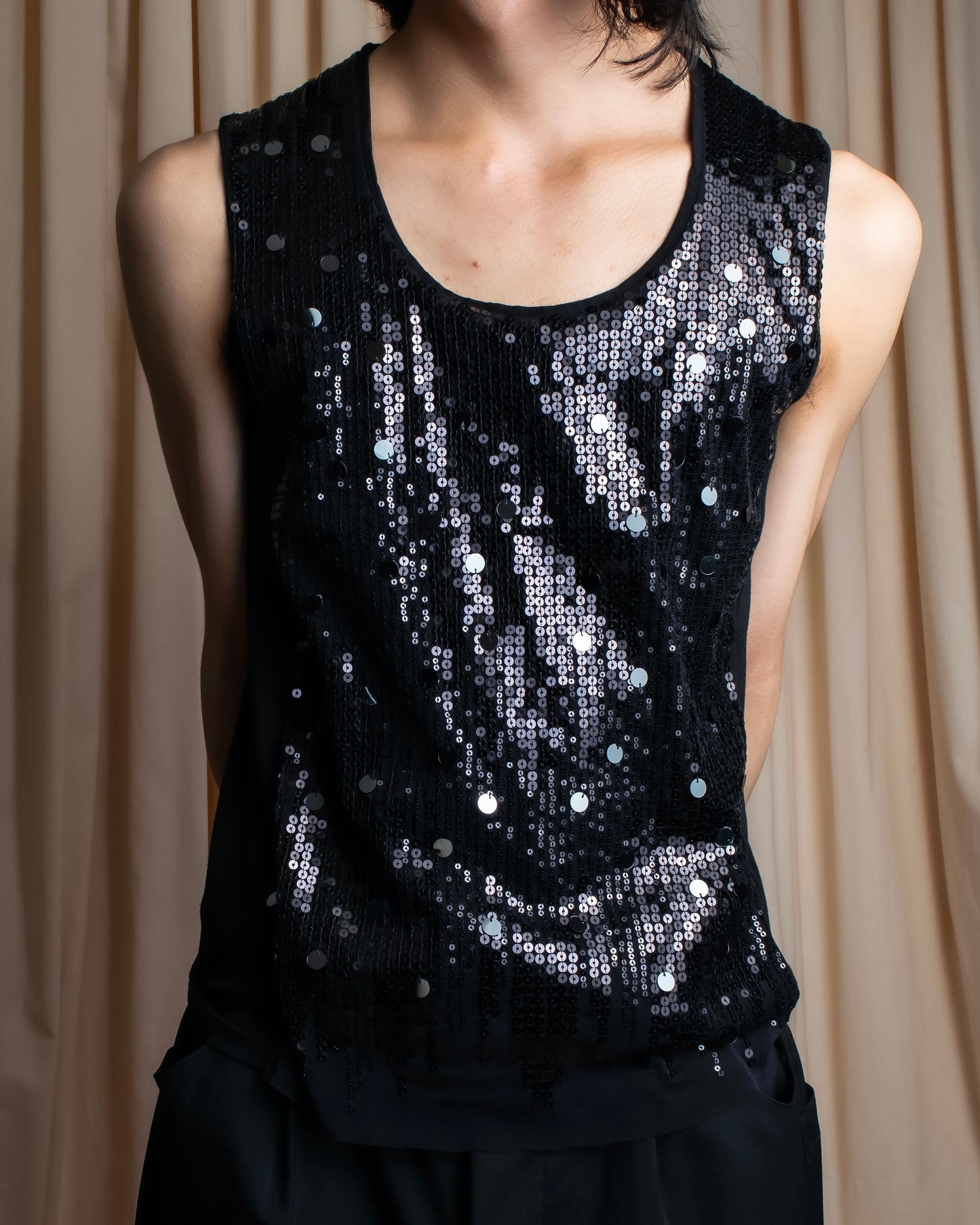 "LANVIN" Different sequin designs sleeveless pullover