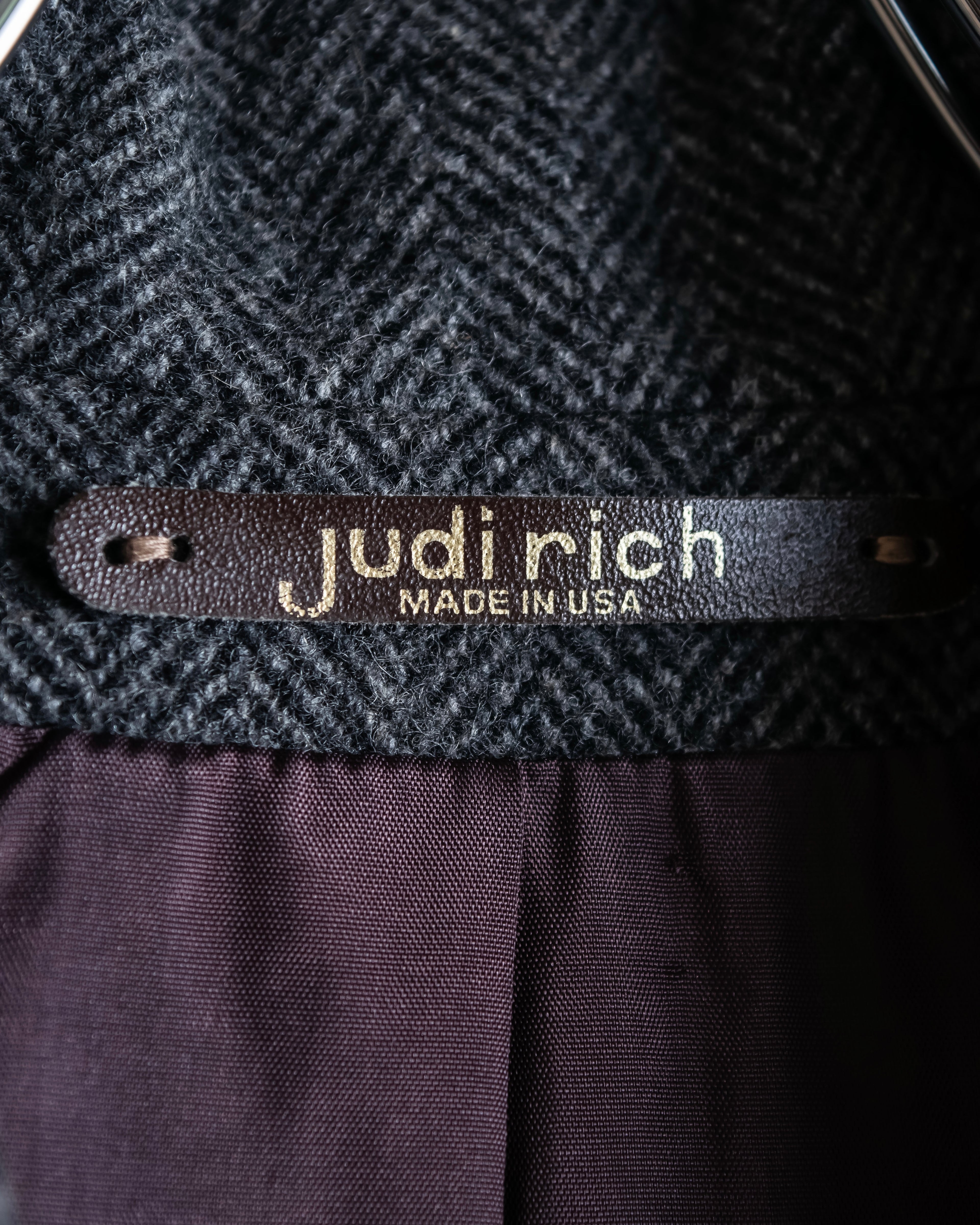 “Judi Rich” Beautiful tweed double breasted coat