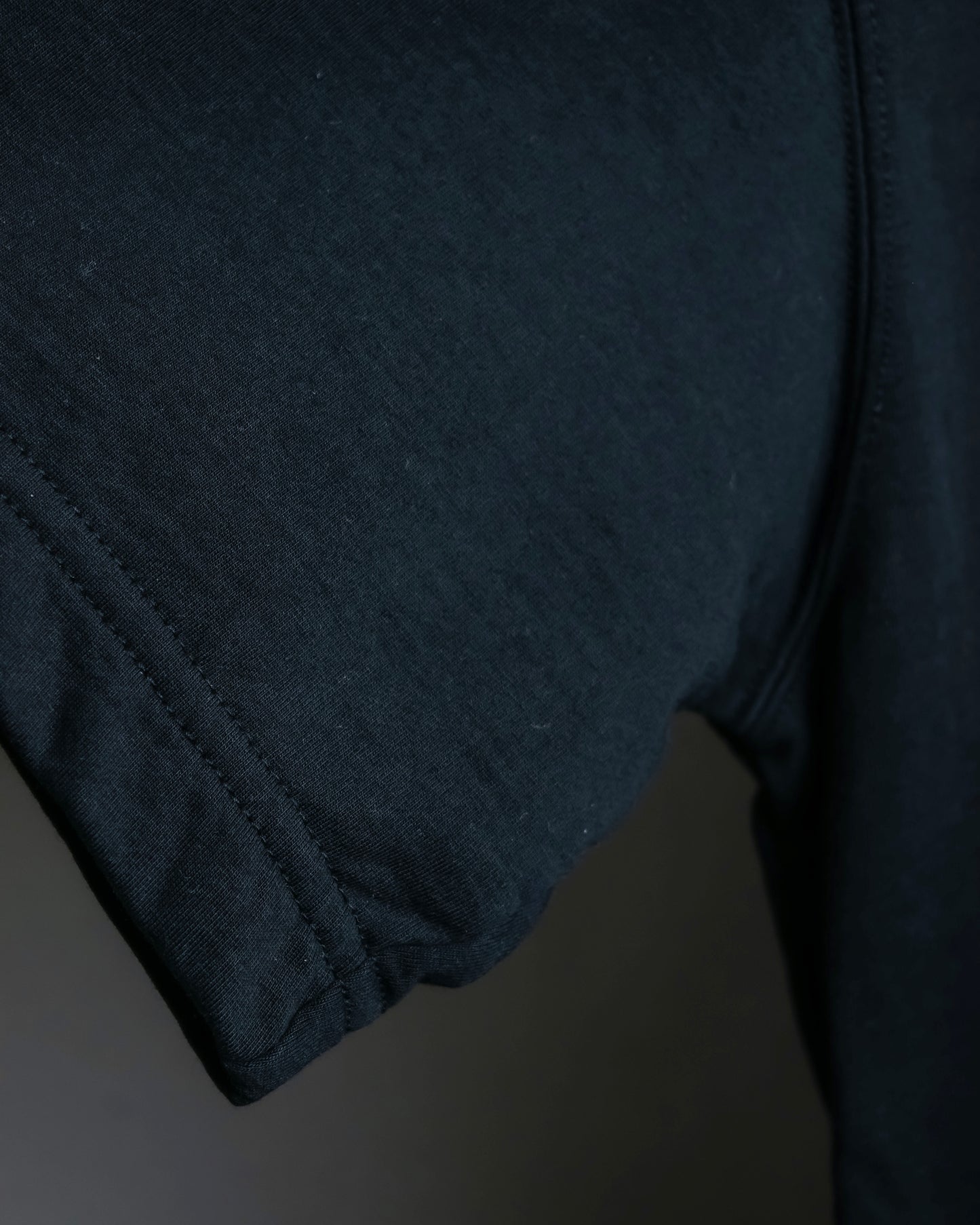 “Comme des Garçons Homme Plus” Zip attached detail T shirt