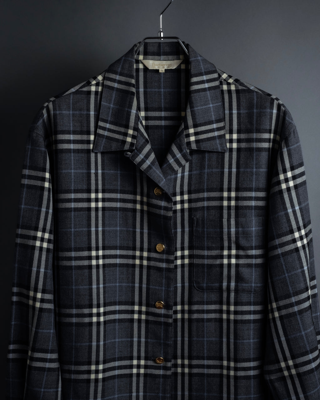 "BURBERRYS" Gold metal button design check pattern wool shirt
