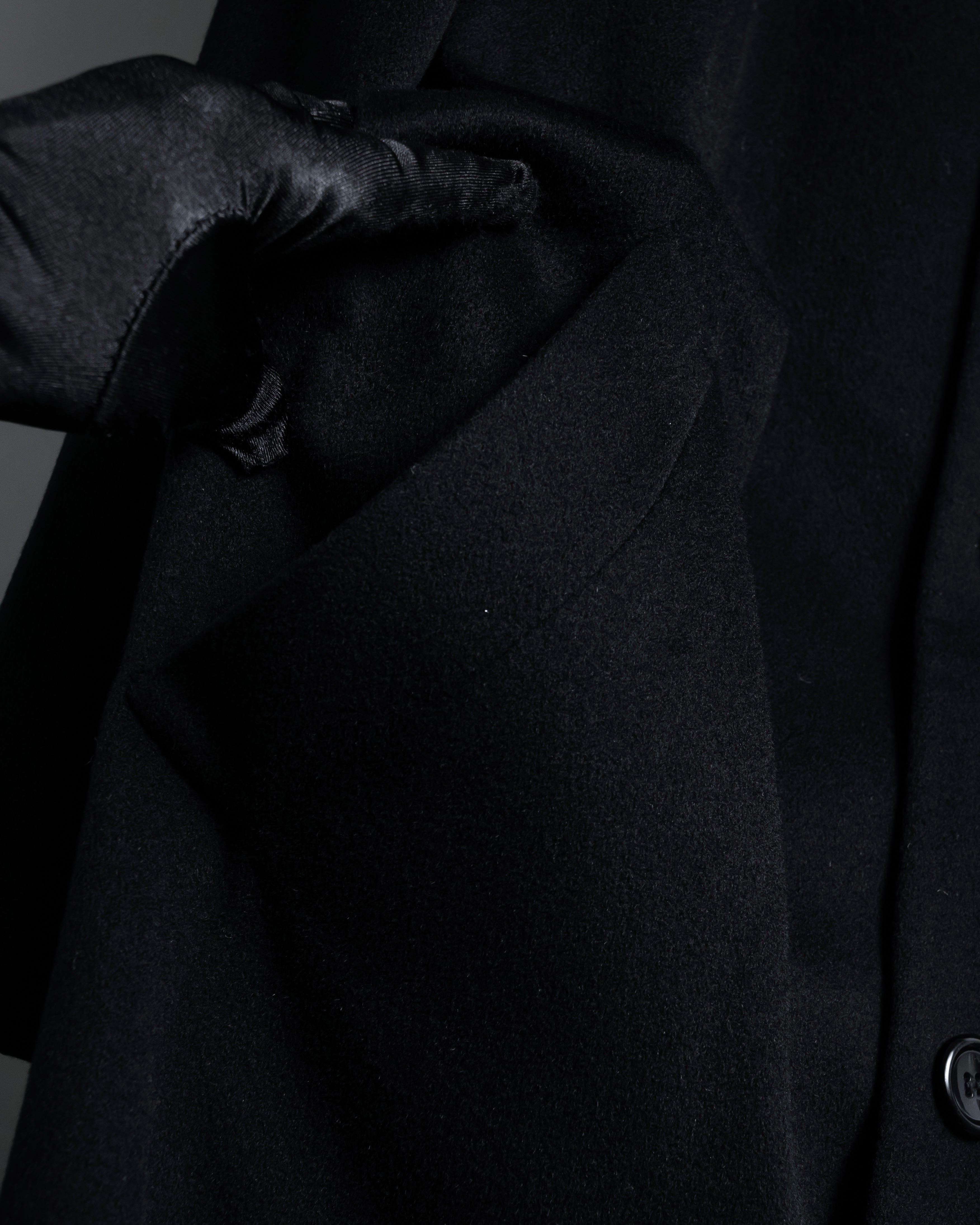 "BARBERINI" Minimalist detail 100% cashmere stand collar coat