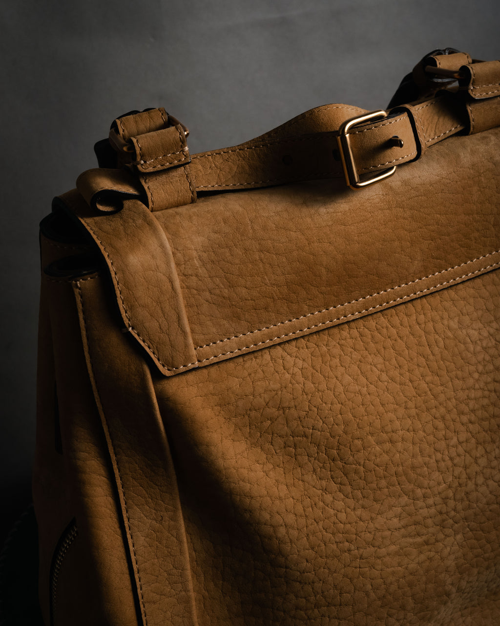 “Chloé” 12-14 Alice bicolor trapeze tote bag