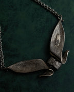 "BALENCIAGA" Gold glitter leaf motif necklace