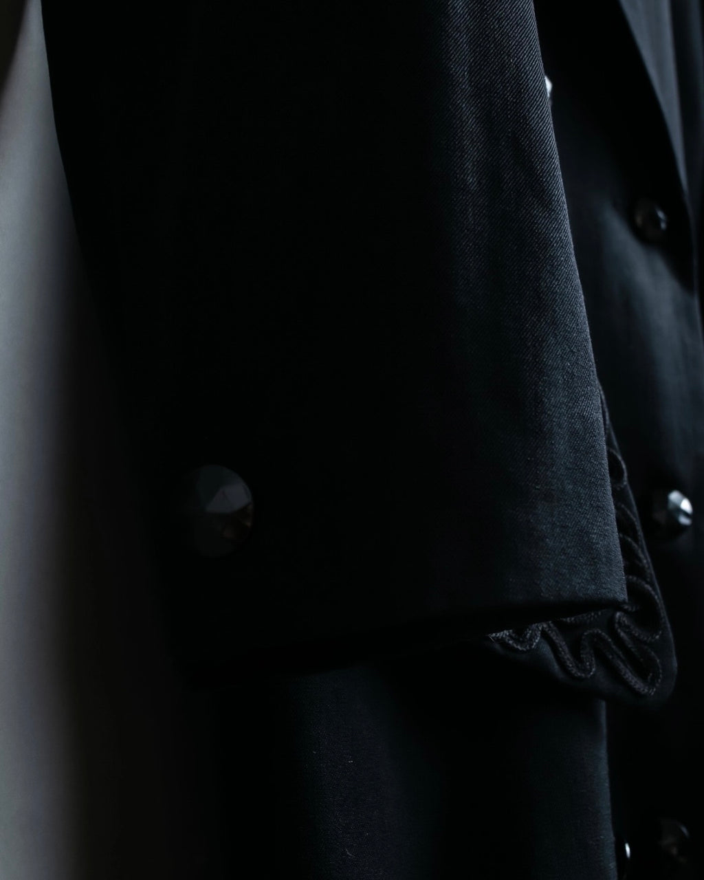 Hiroko Koshino Thin Long Embroidered Coat