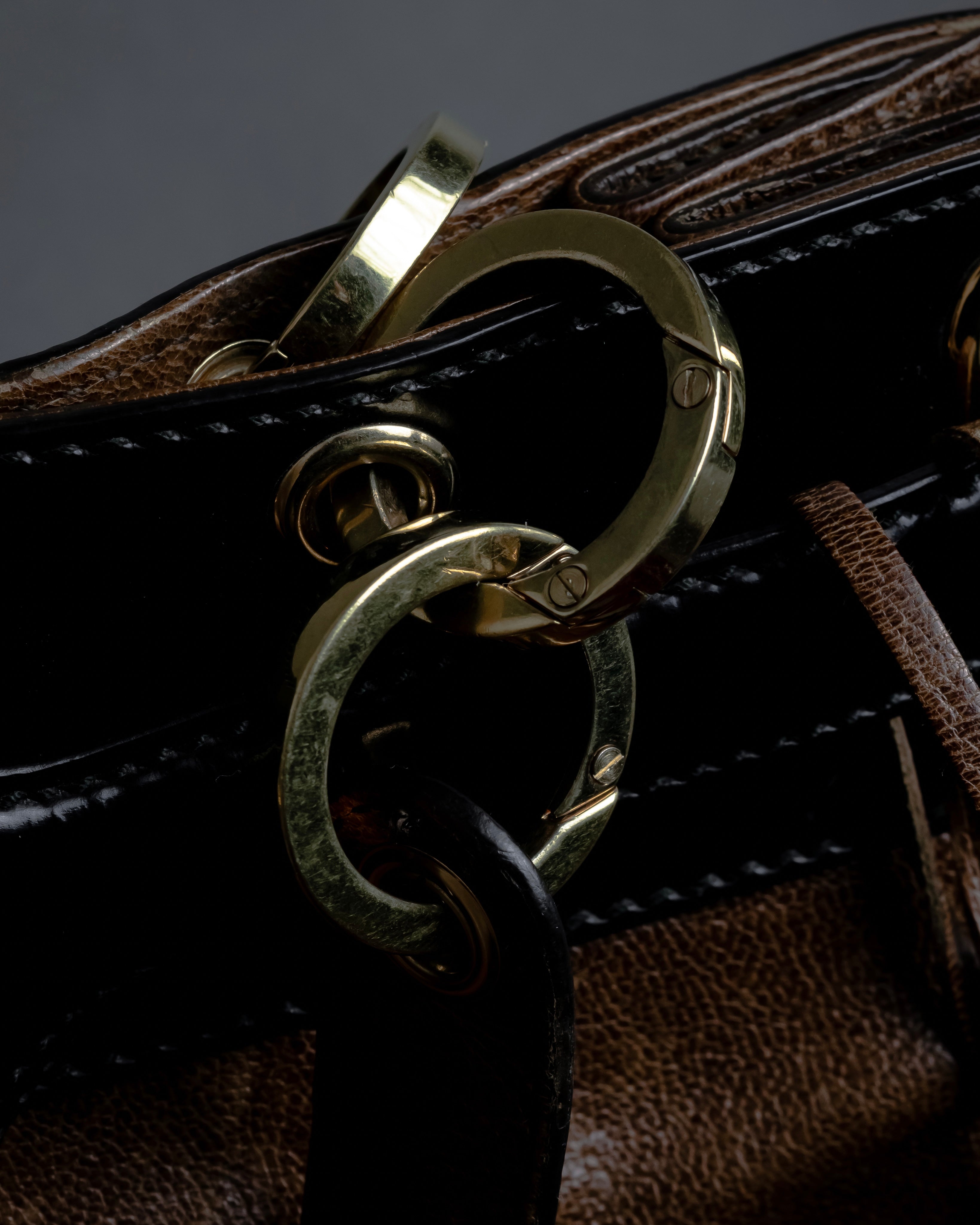 "BALENCIAGA" Gold turn lock design leather combination bag