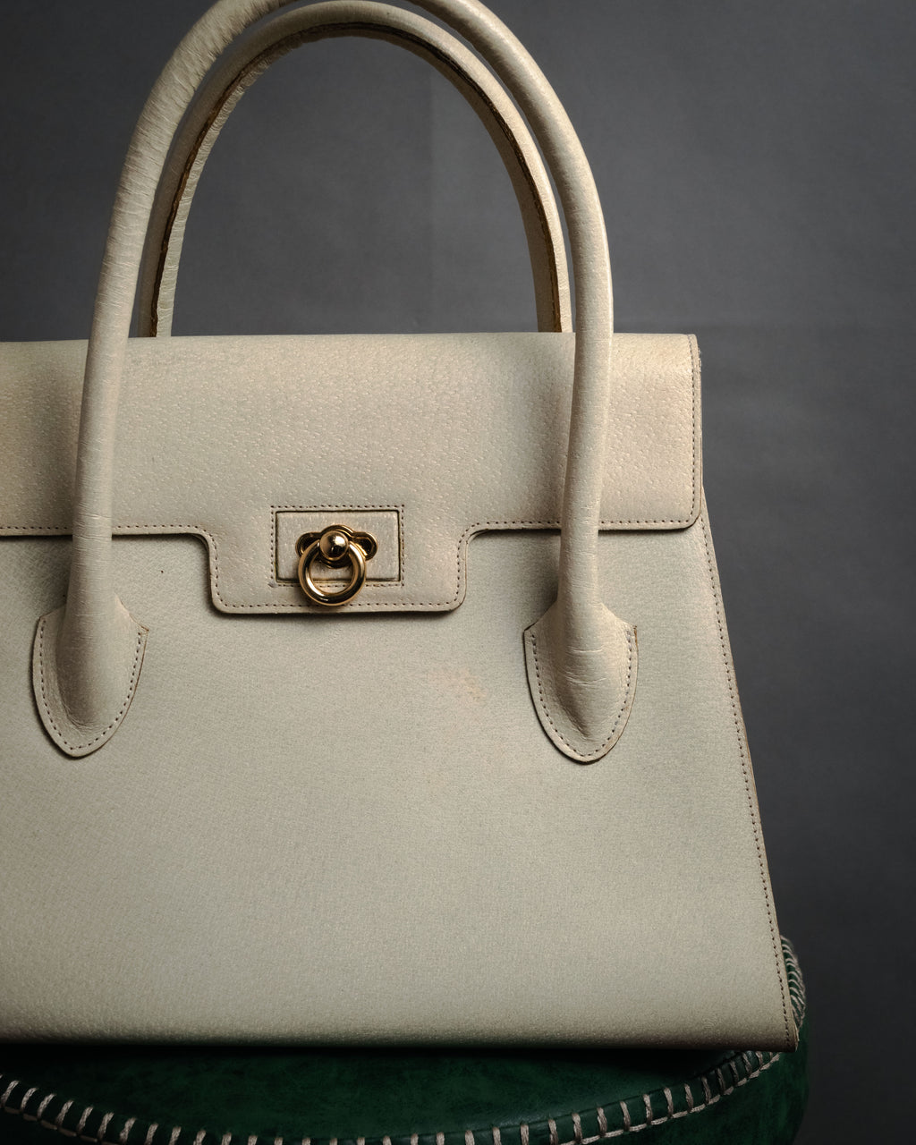 “VALENTINO GARAVANI” 90’s structured top handle leather bag