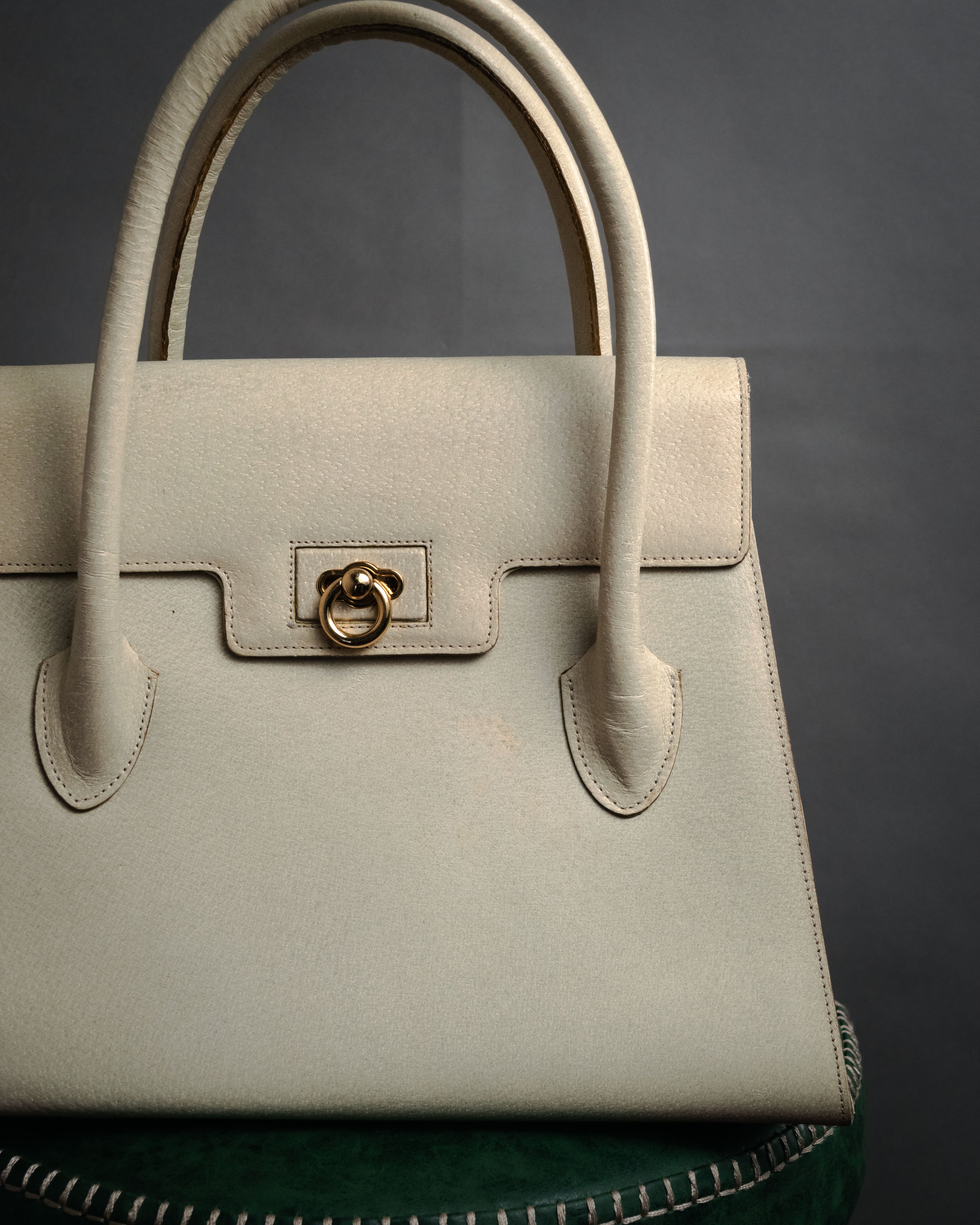 “VALENTINO GARAVANI” 90’s structured top handle leather bag