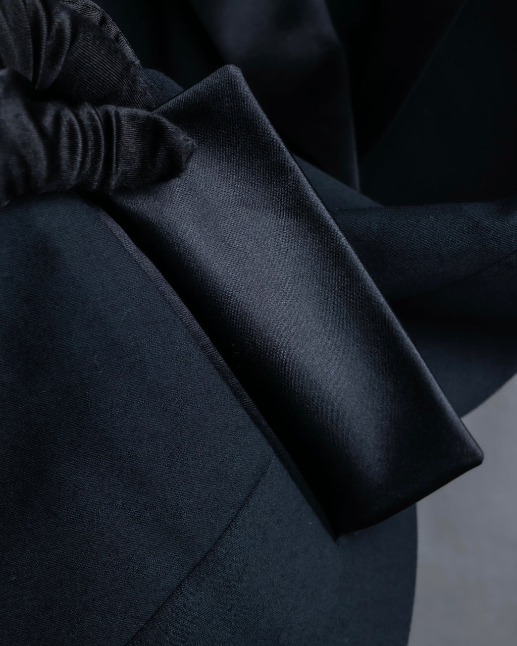 "MCQ Alexander McQueen" Flared silhouette cutting design tailored gilet