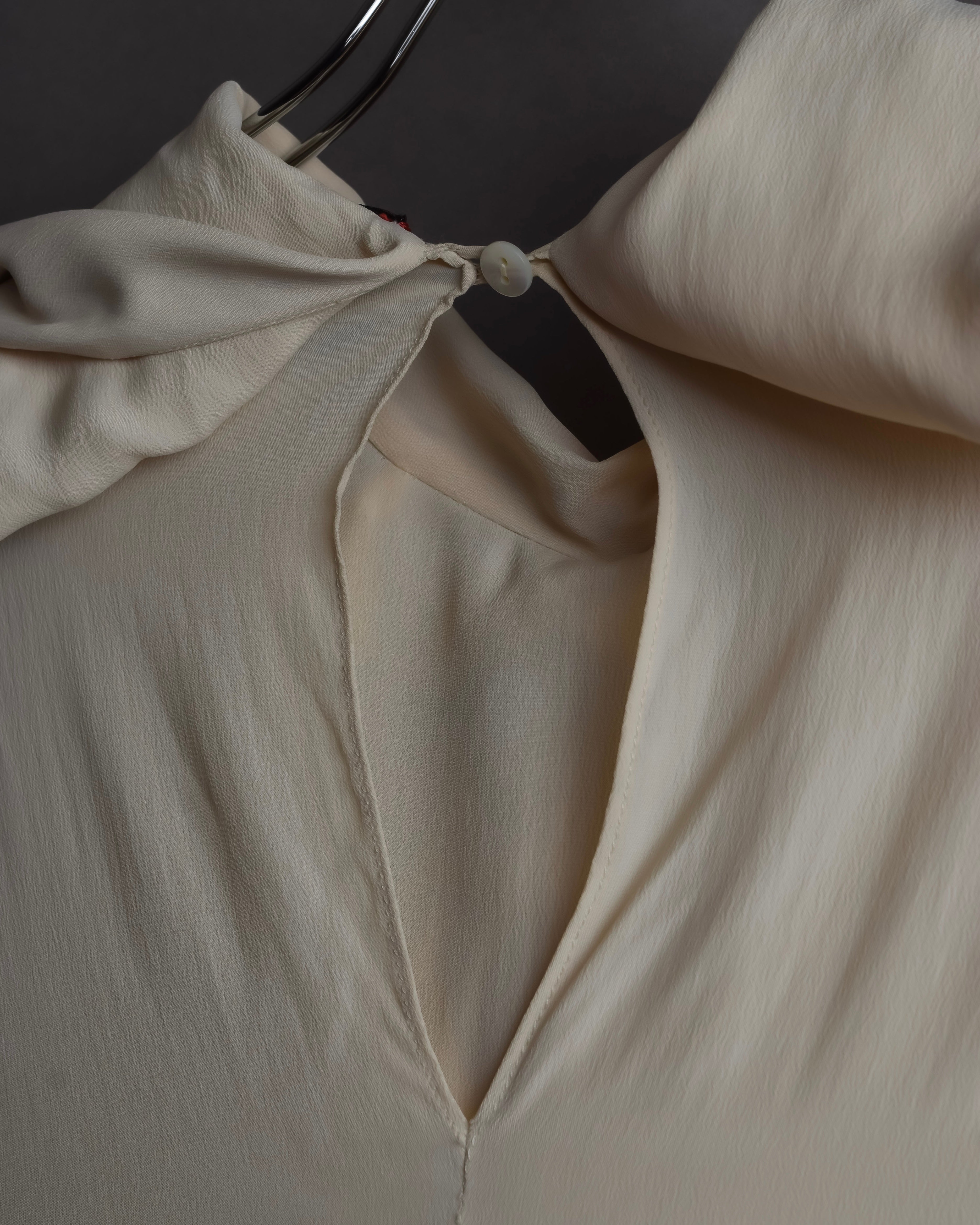 "GUCCI" Michele period frill lace silk bowtie shirt