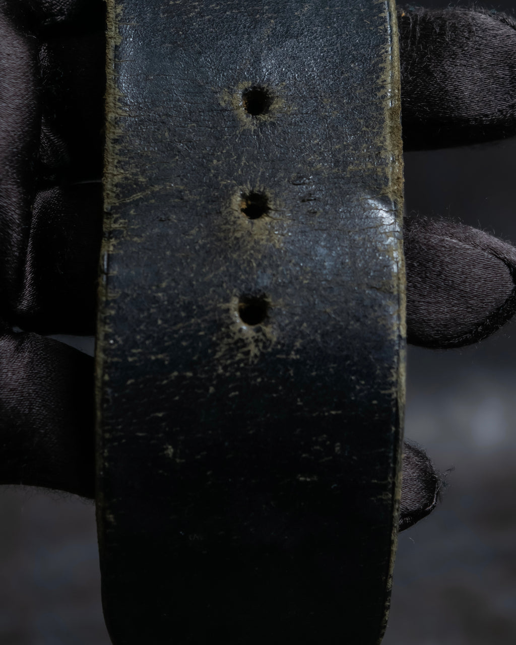 "HERMES" D ring buckle design leather bracelet