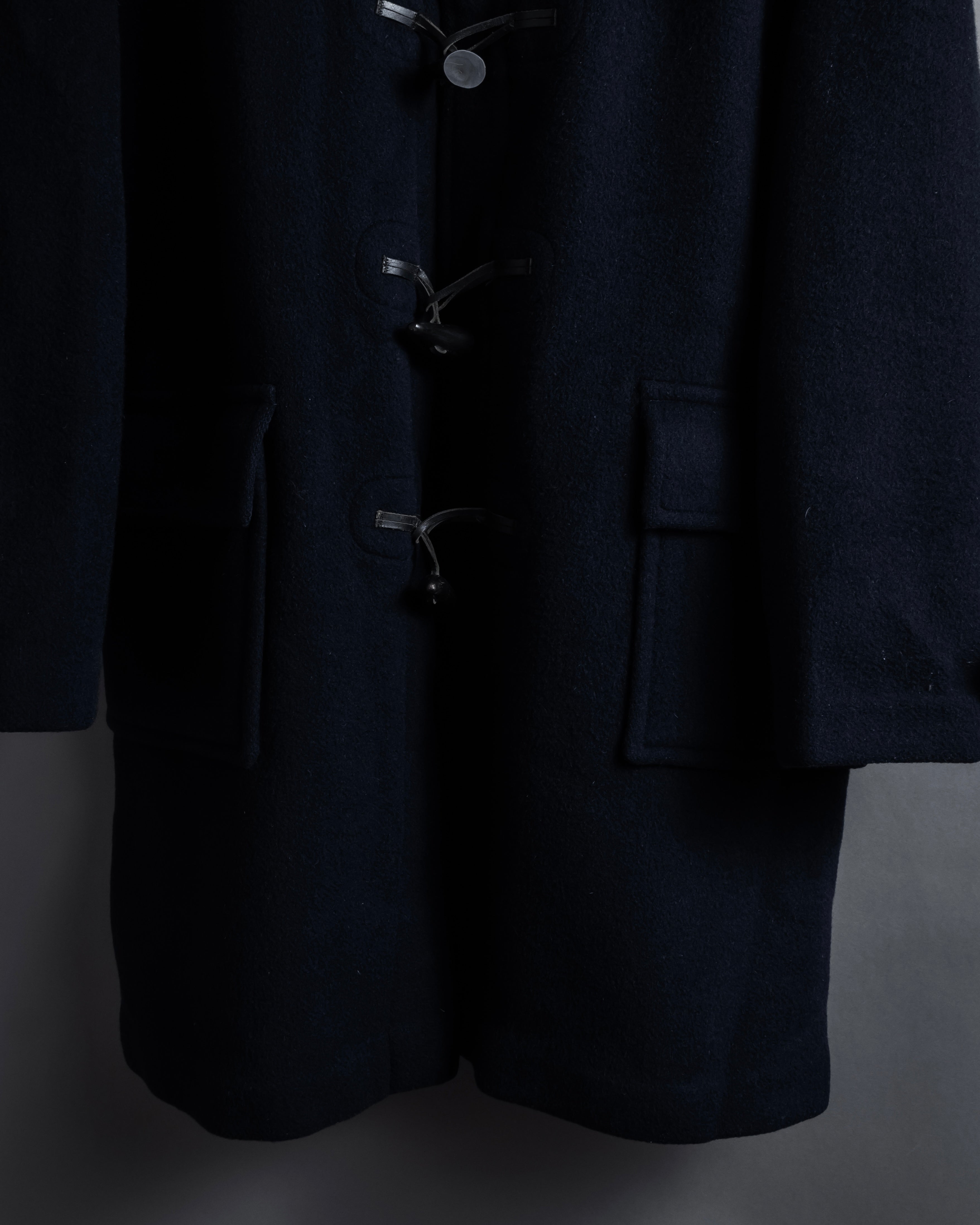 "BURBERRYS" 80-90's Classically tailored duffle coat