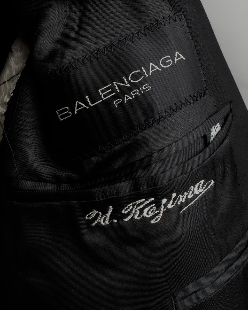 "BALENCIAGA" Structured tailored shawl collar jacket