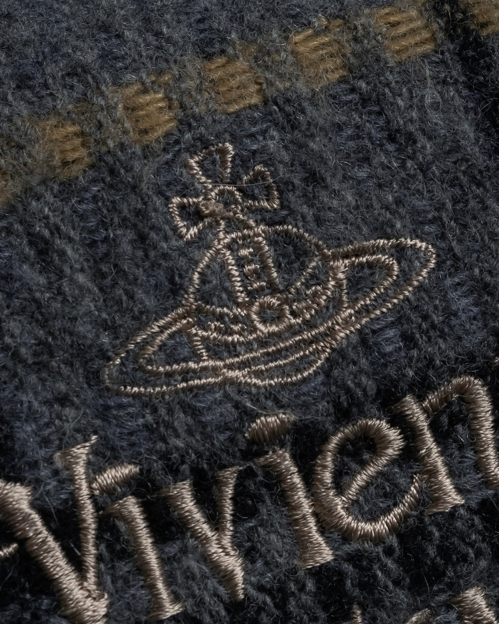 "Vivienne Westwood" Multi-layered check pattern fringe design muffler
