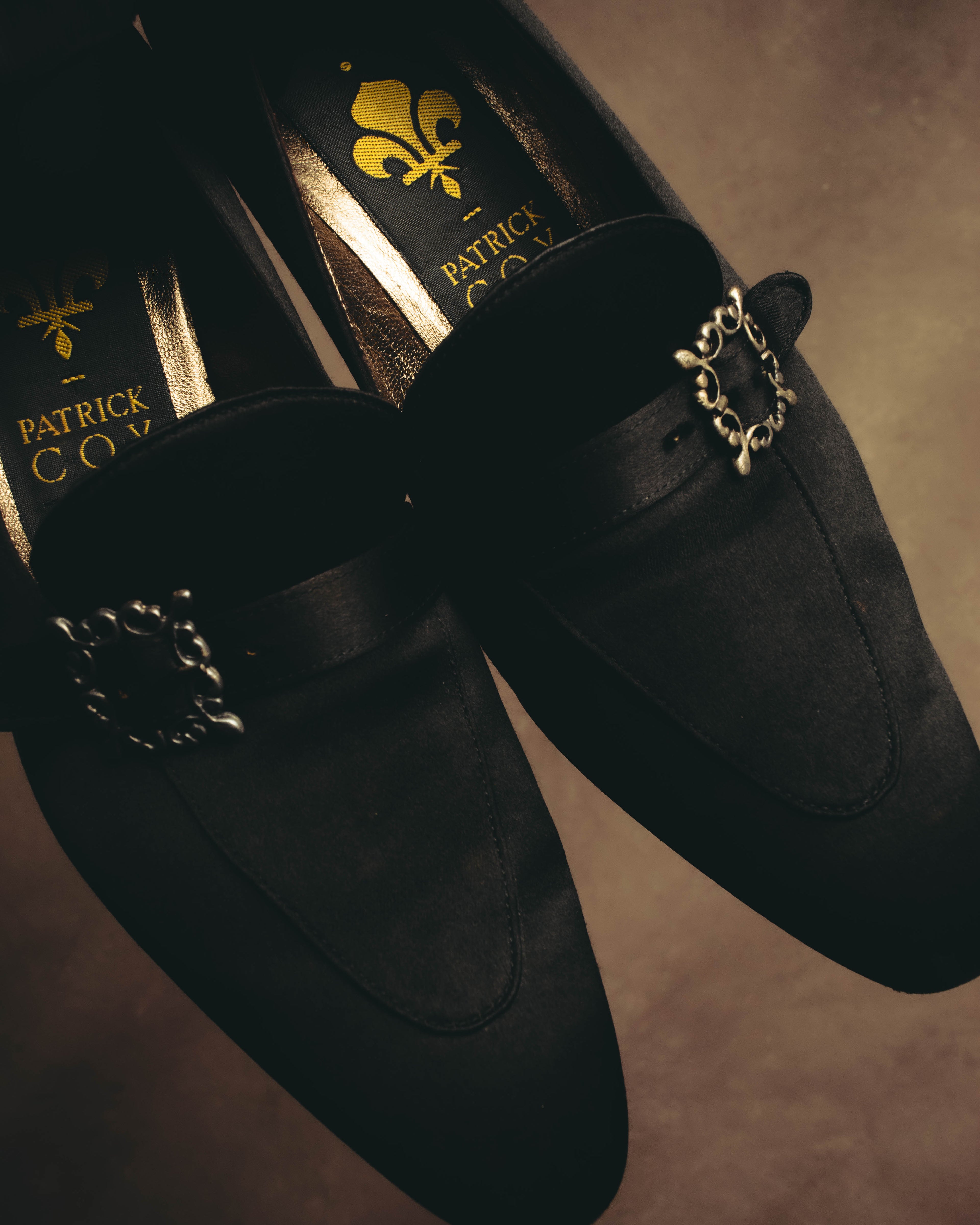 "PATRICK COX" 90's-00's Satin buckle heeled loafer pumps