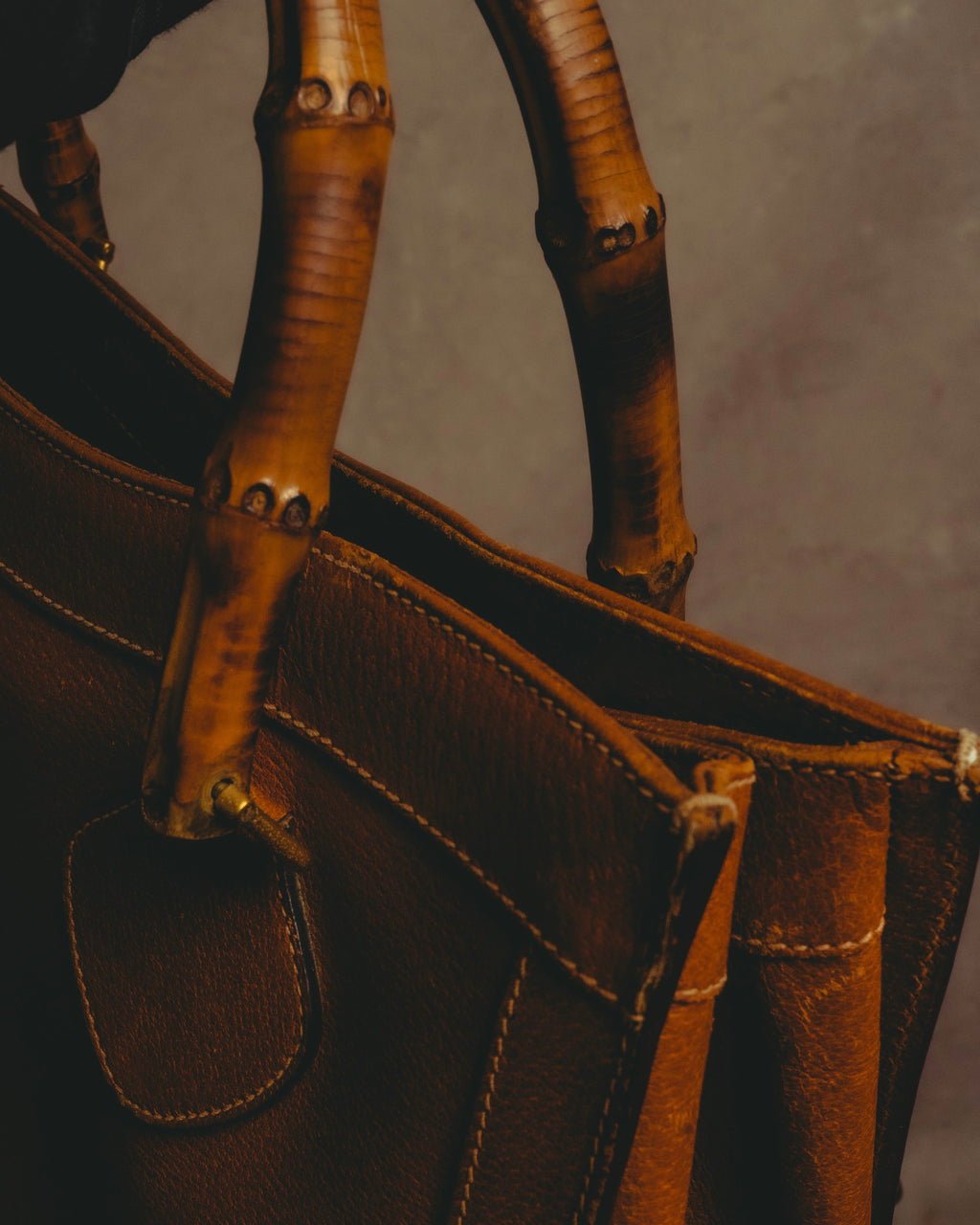 "GUCCI" 80's-90's Bamboo handle leather tote bag