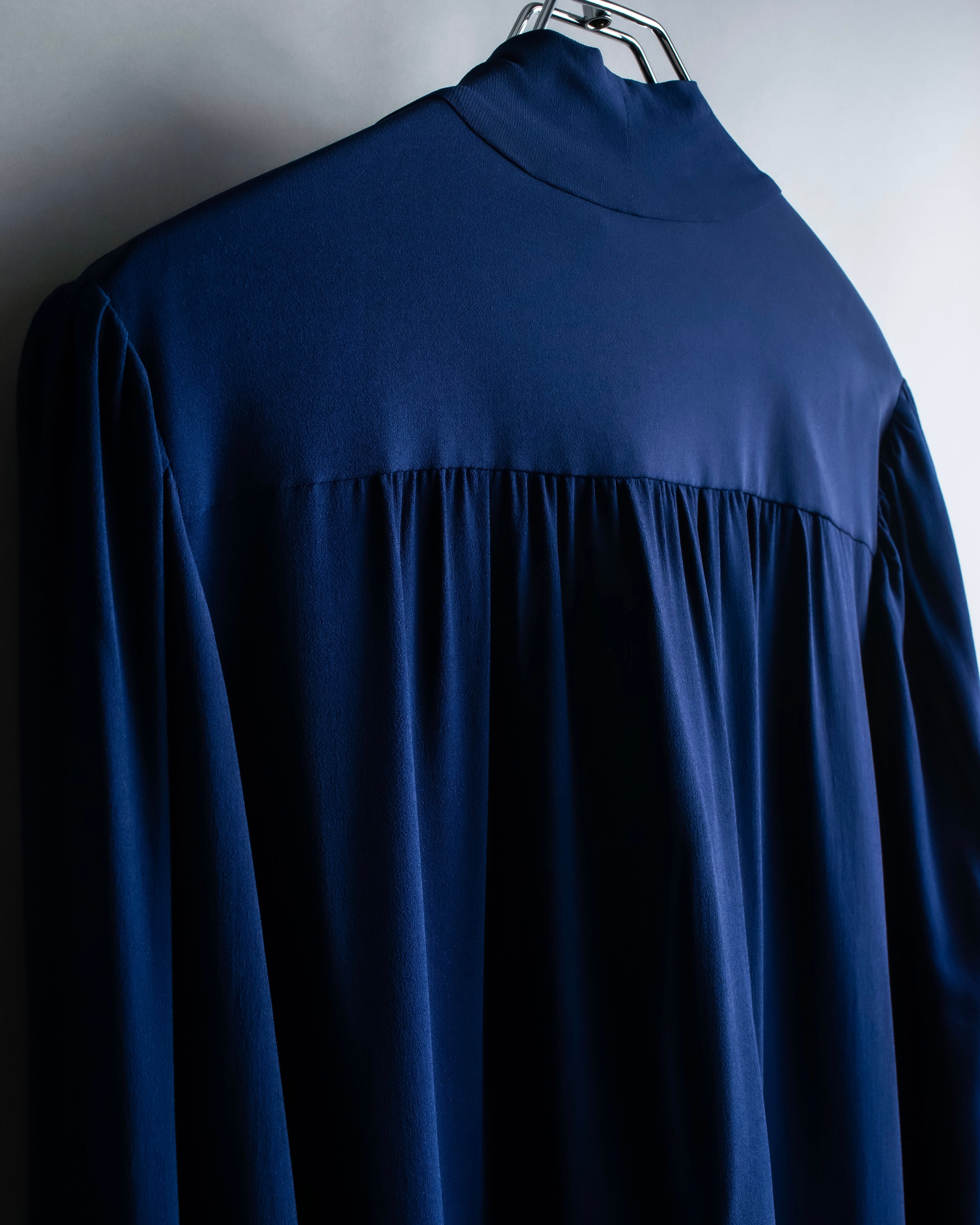 "BALENCIAGA" 16AW Pussy bow sailor shirt