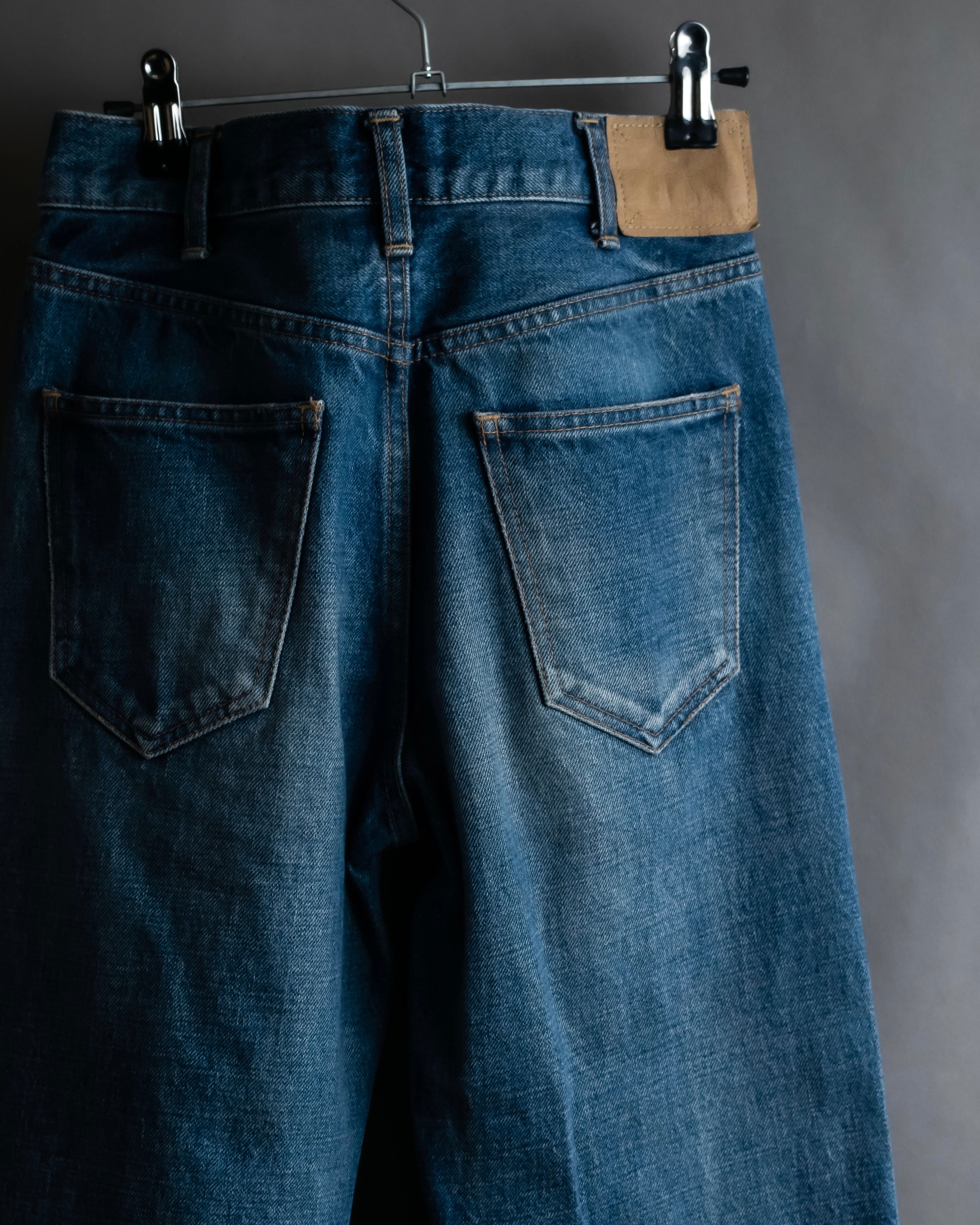 "CELINE" Stonewash design straight denim