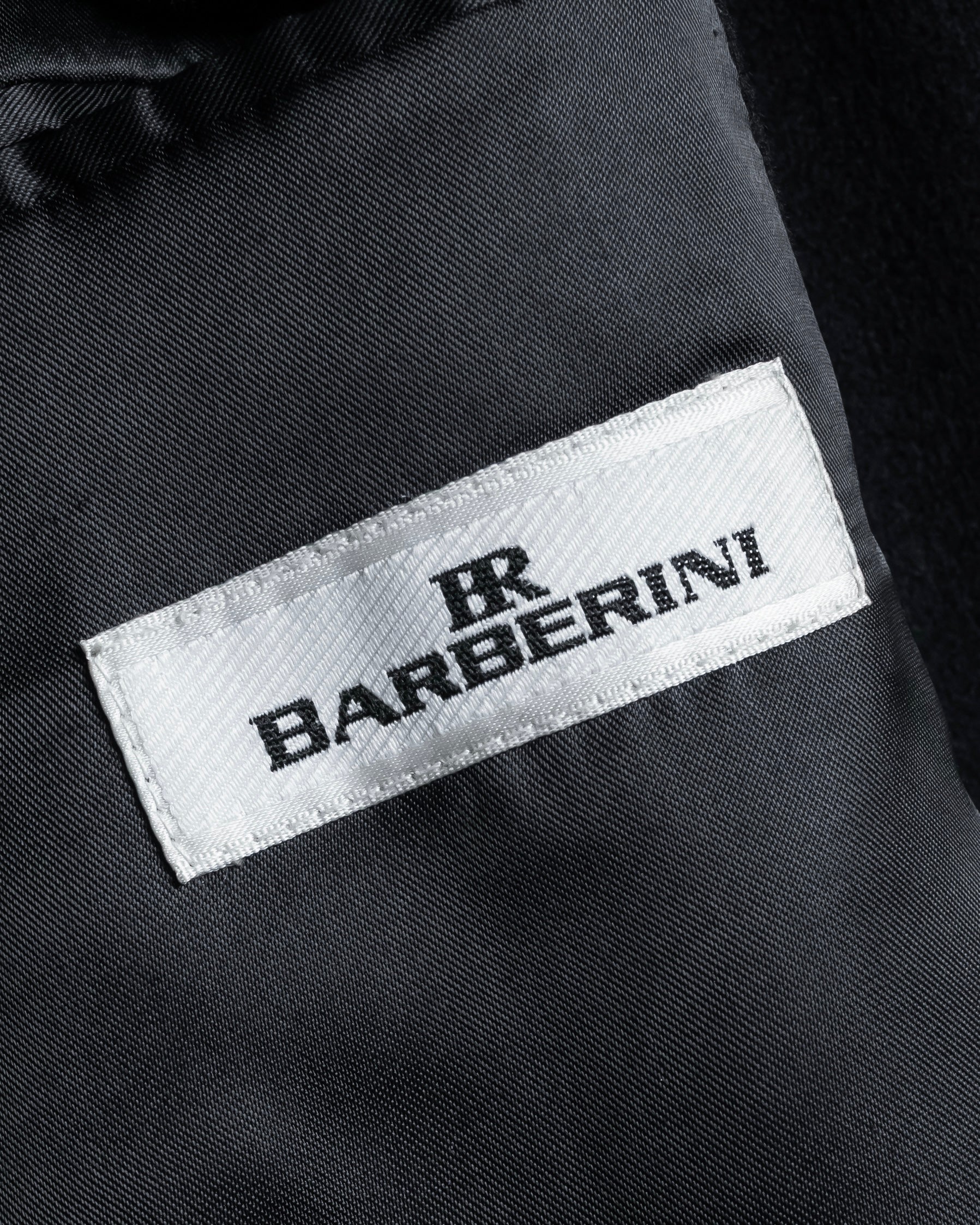 "BARBERINI" Minimalist detail 100% cashmere stand collar coat