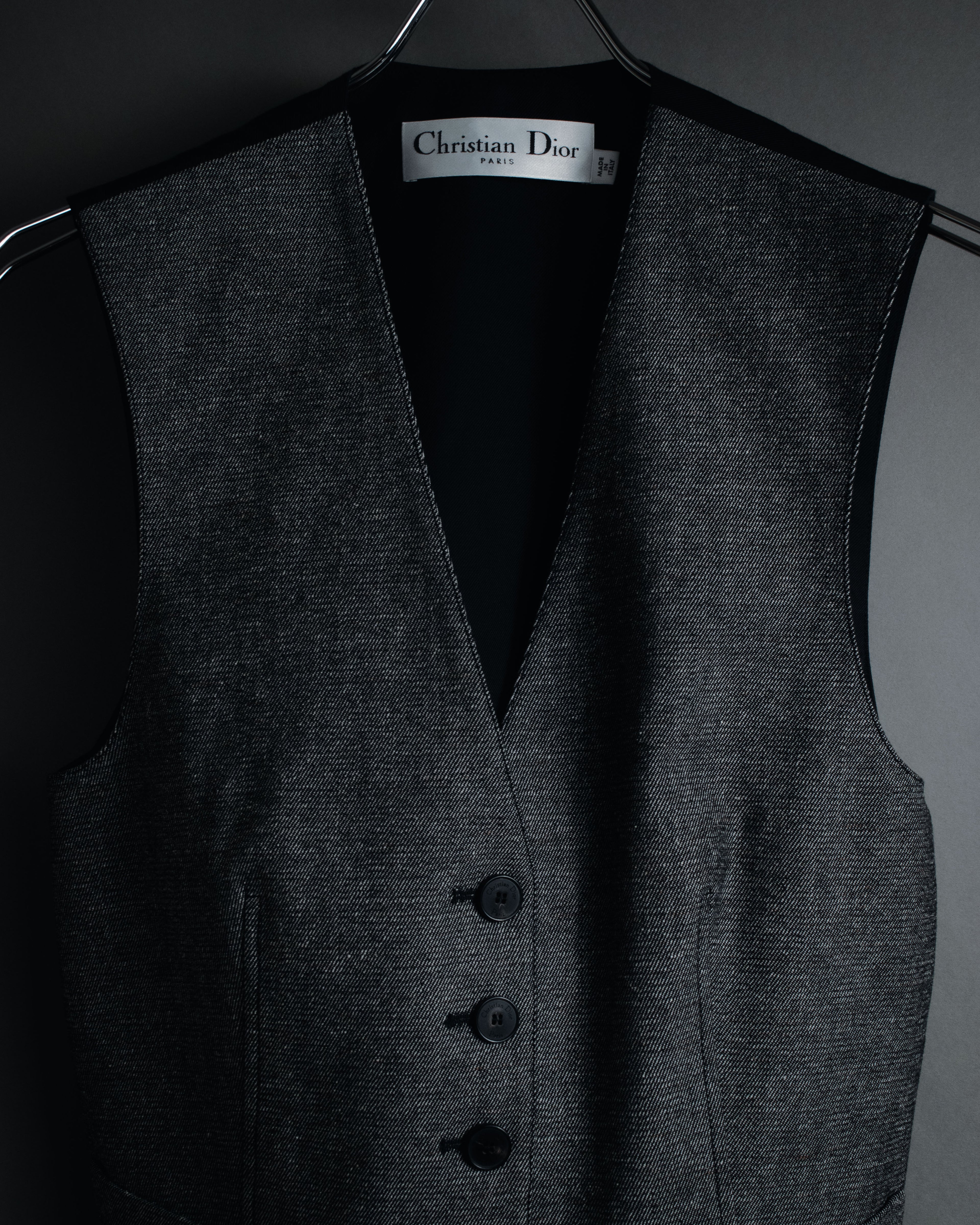 "Christian Dior" 23SS half double-breasted structured gilet