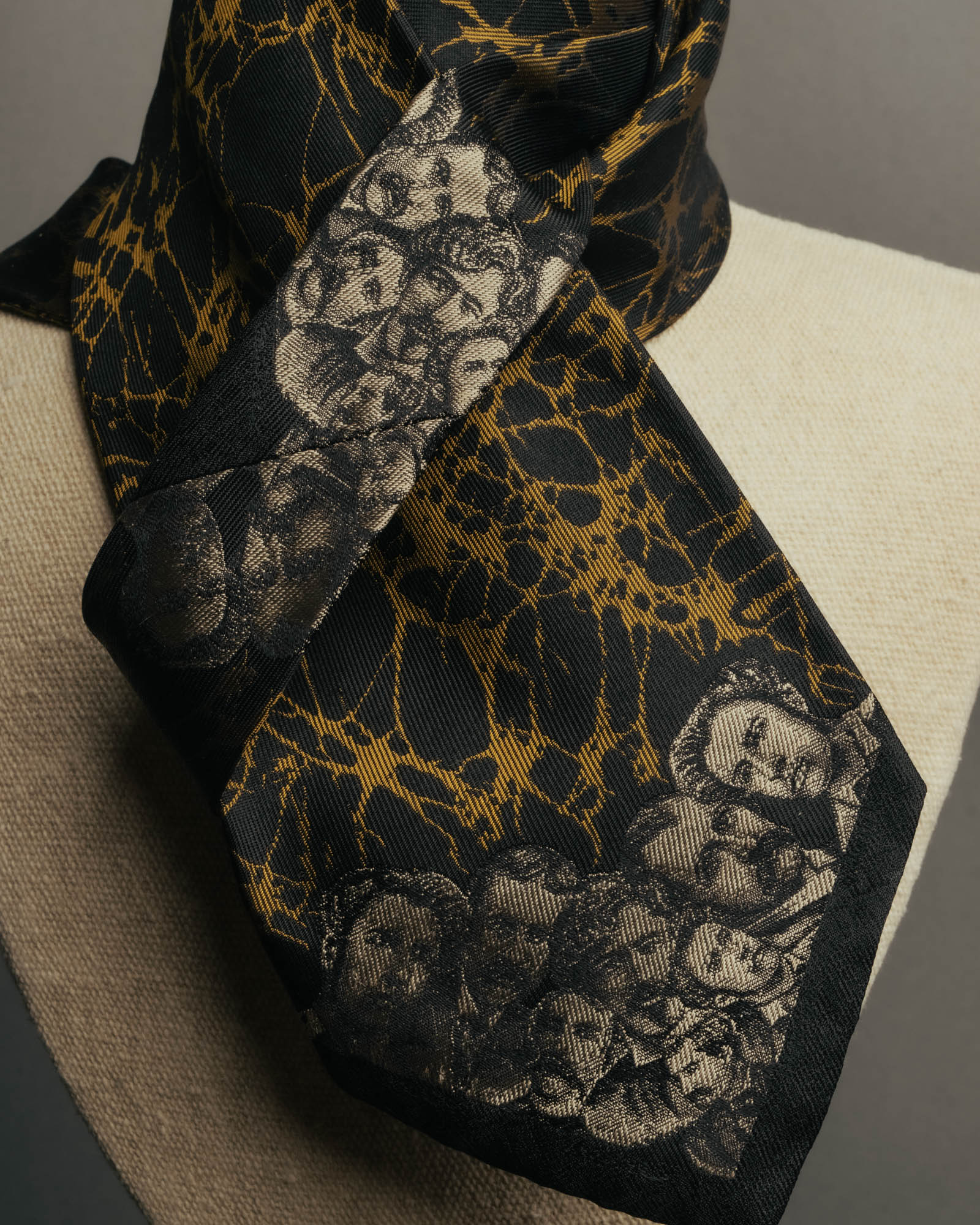 "Jean Paul Gaultier" 90's-00's Portrait jacquard silk necktie