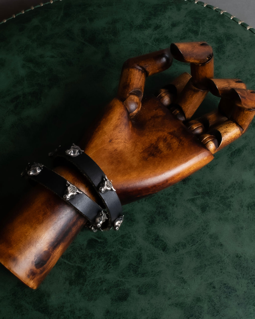 "GUCCI" Anger forest collection leather double wrap bracelet