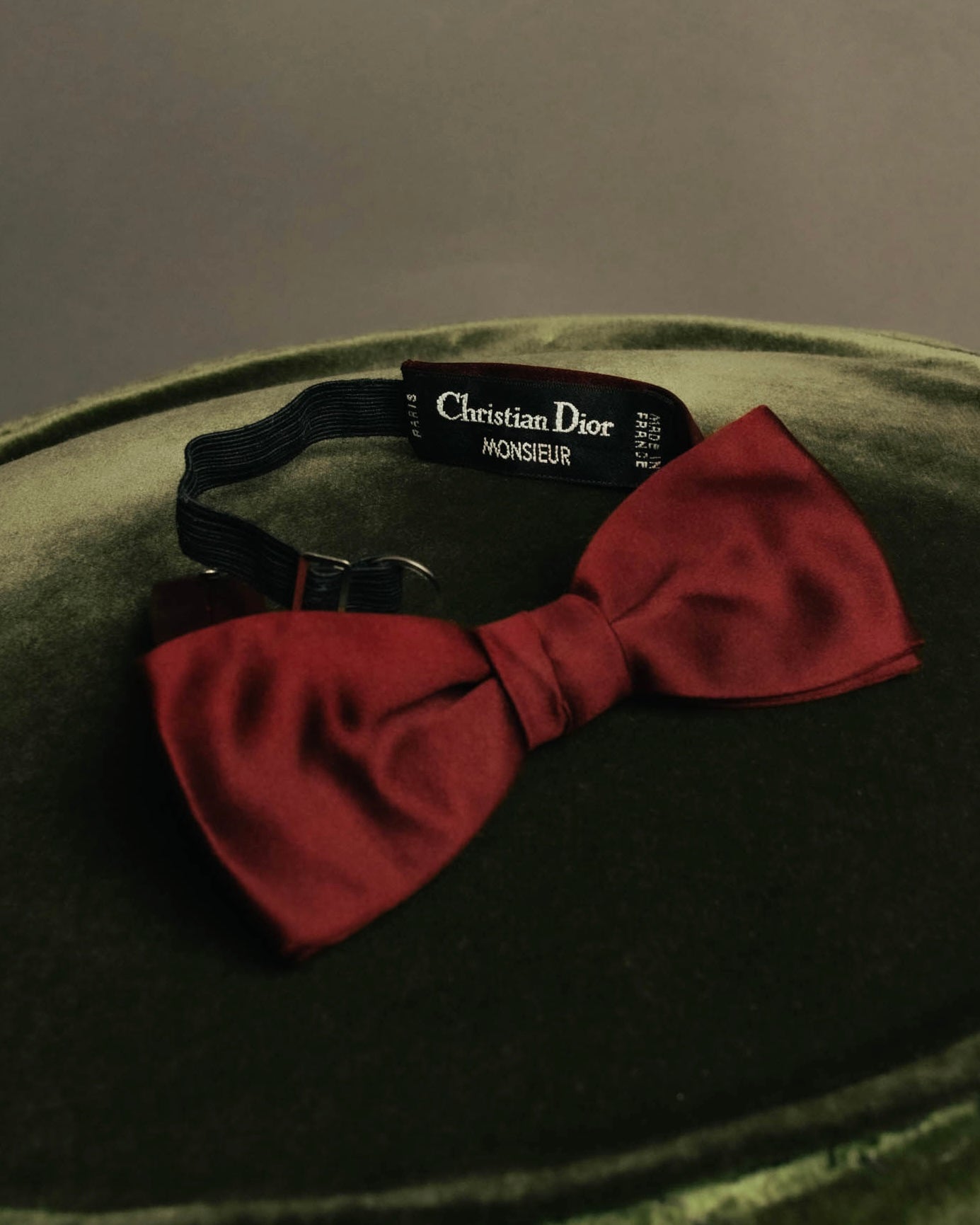 “Christian Dior” Late 80’s-90’s monsieur burgundy satin bow tie