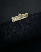 “Salvatore Ferragamo” 2000’s Pebbled leather turn lock bag