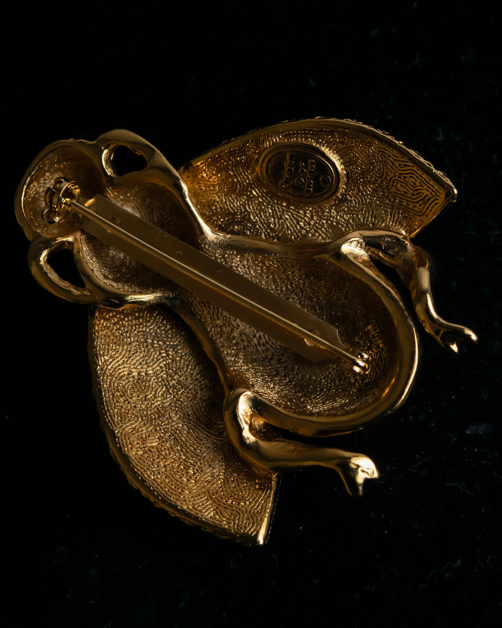 "Christian Dior" Bee motif gold brooch