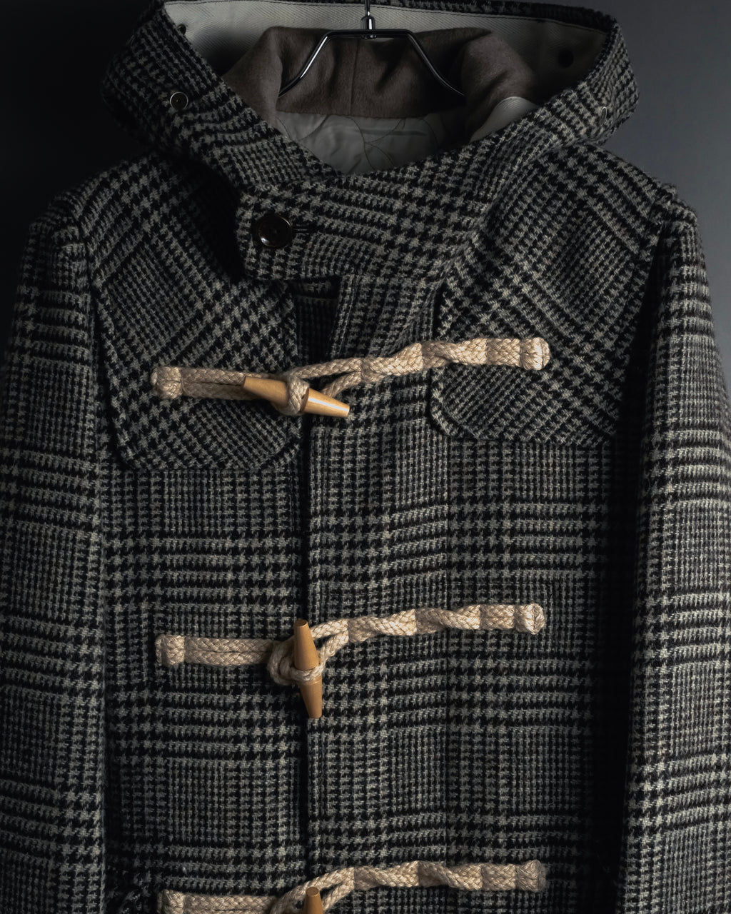 “Harris Tweed” Hooded plaid duffle coat