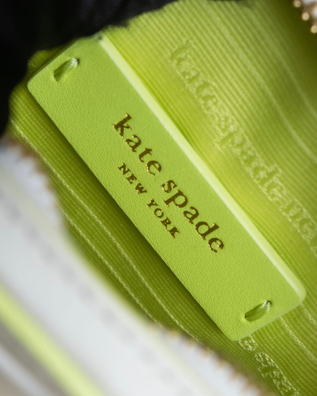 "Kate Spade" 3D rose design round hand bag