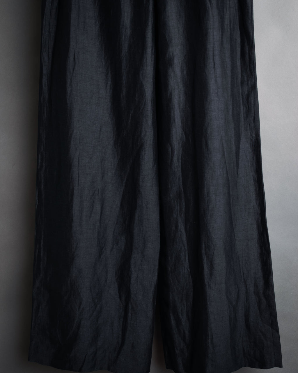 “EMPORIO ARMANI” 90’s-00’s Fluid wide trousers