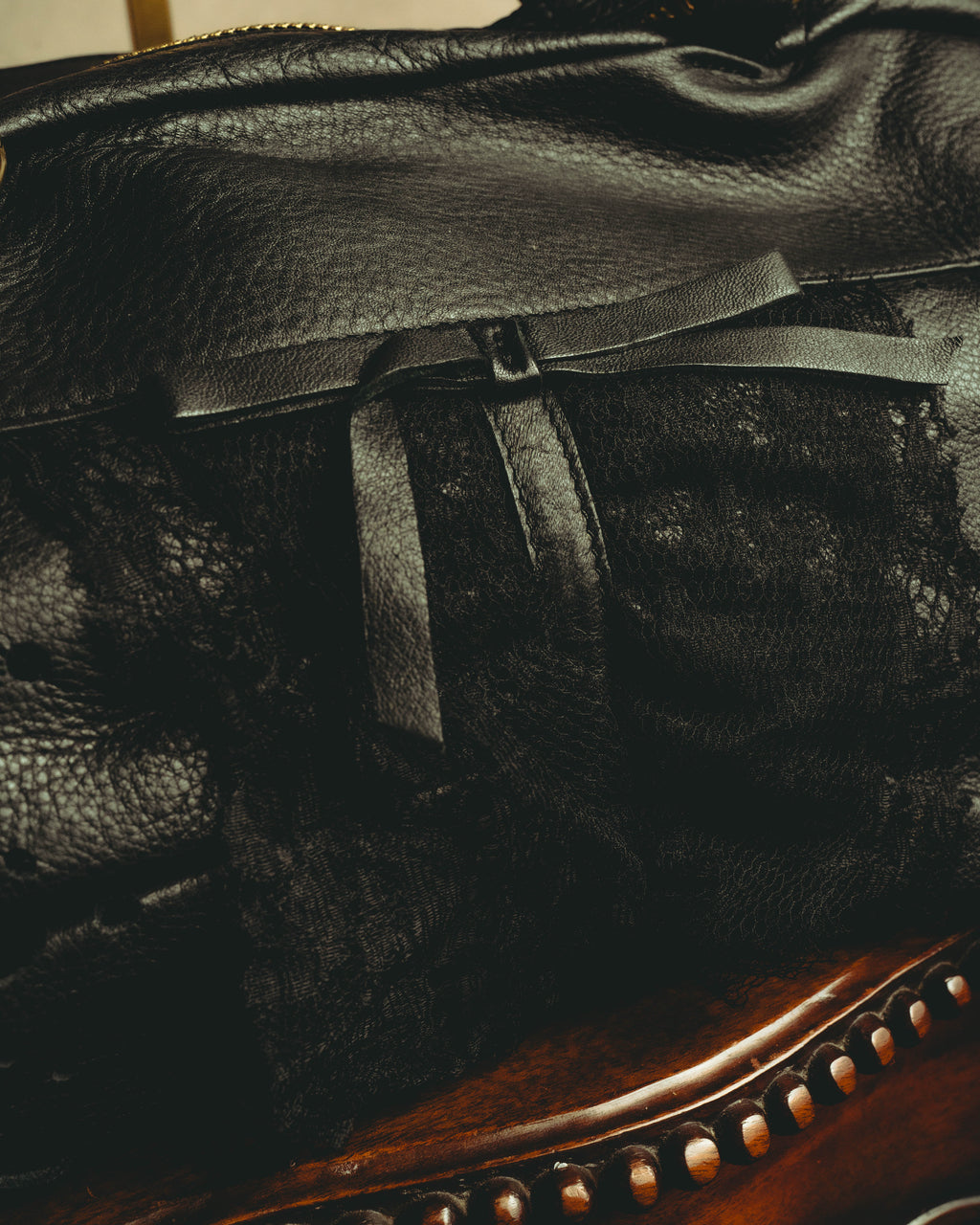 “RED VALENTINO” 2010’s lace bow leather two-way bag