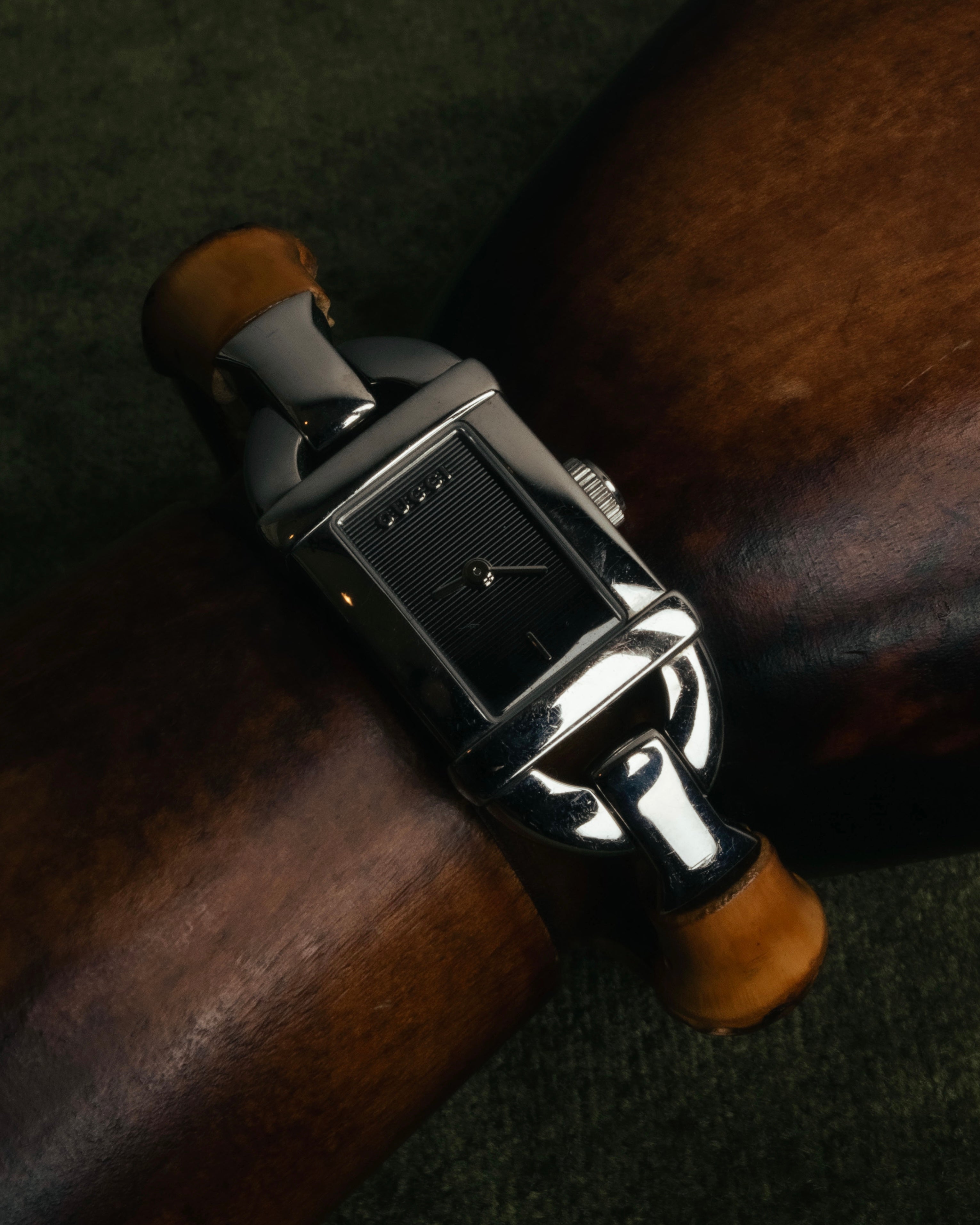 “GUCCI“ 00’s Bamboo bangle watch