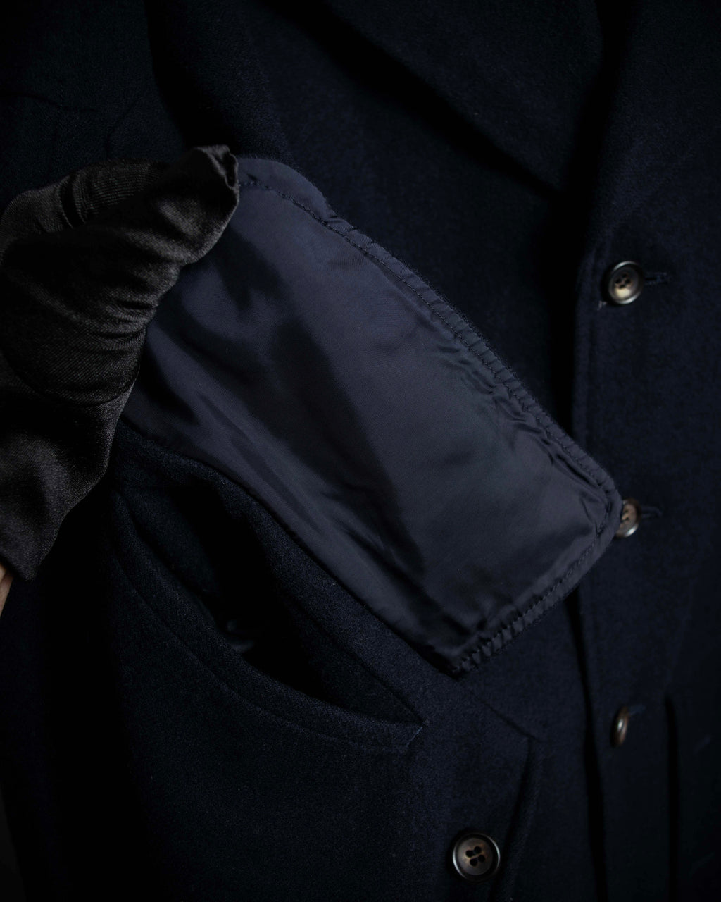 "COMME des GARCONS" 90's Front panel docking design chester coat