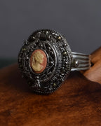 "Victorian cameo locket ring watch"