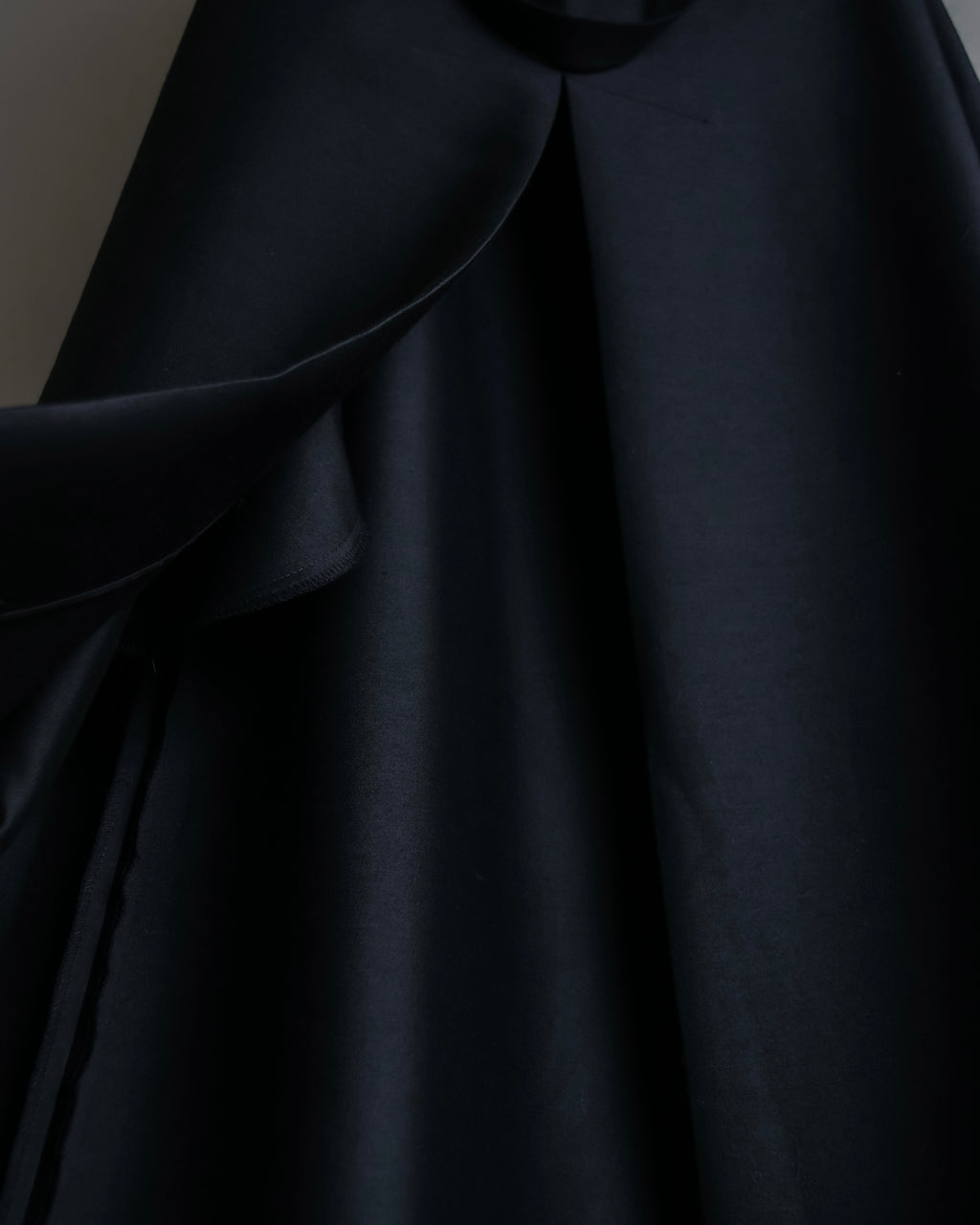 "WE11DONE" Flare silhouette super maxi skirt