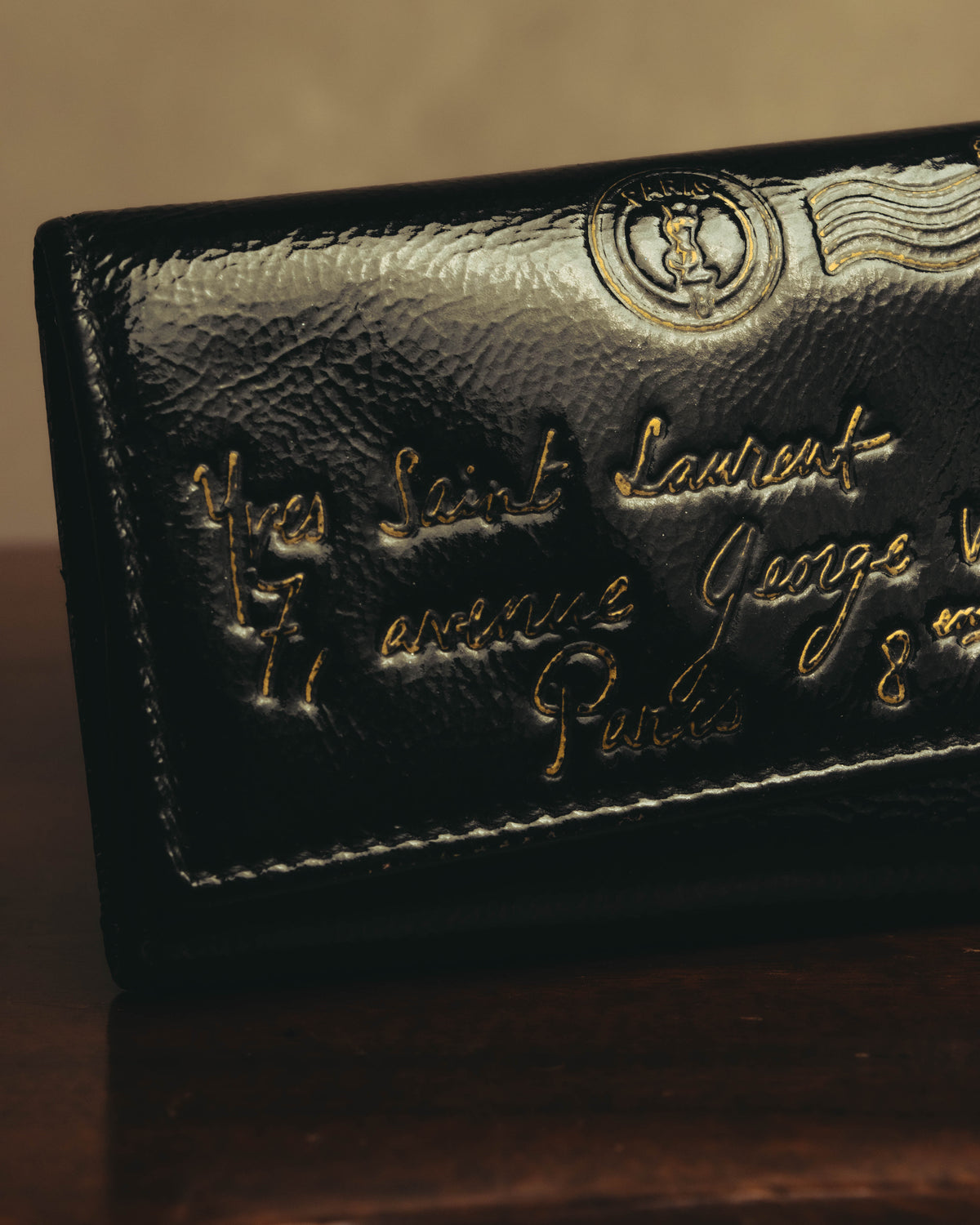 “Yves Saint Laurent” 00’s-10’s Y-Mail patent leather key case