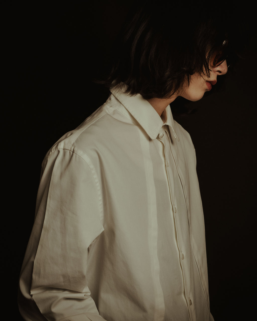 –SPECIAL– "BALENCIAGA" 2005-06’s Round collar chin tab paneled dress shirt