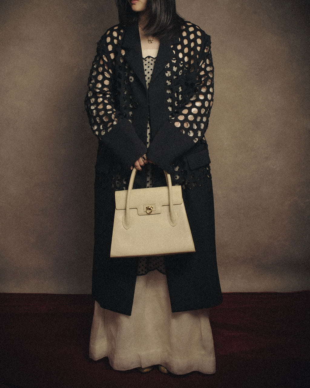 “VALENTINO GARAVANI” 90’s structured top handle leather bag