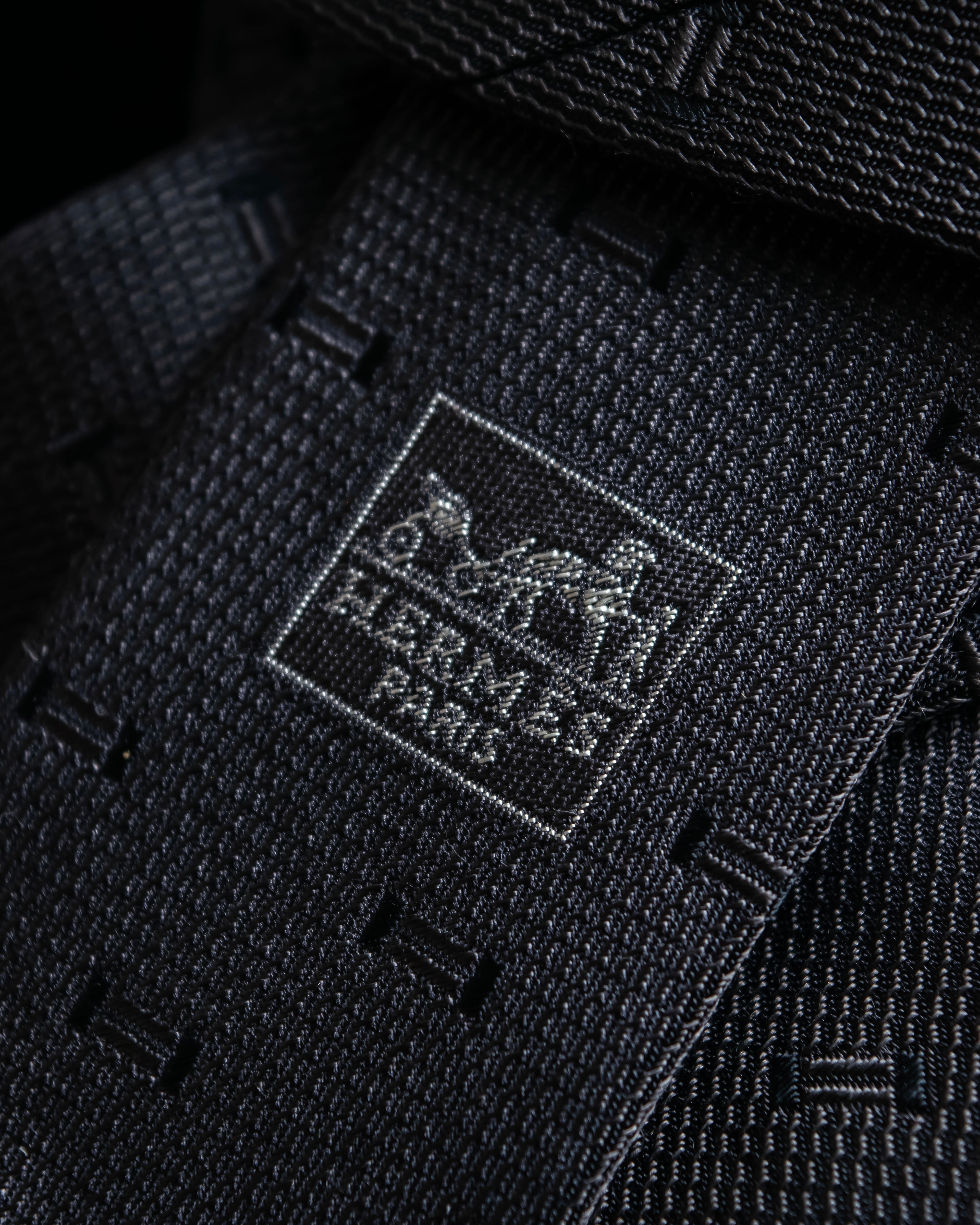 "HERMES" H embroidered pattern silk neck tie