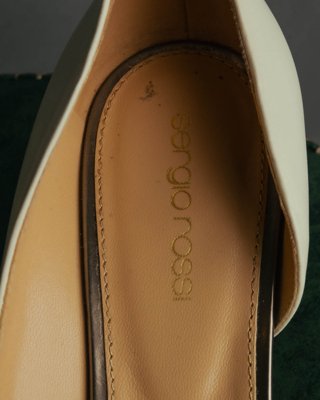 "Sergio Rossi" 90's-10's Elegant colorblock leather pointed-toe pumps