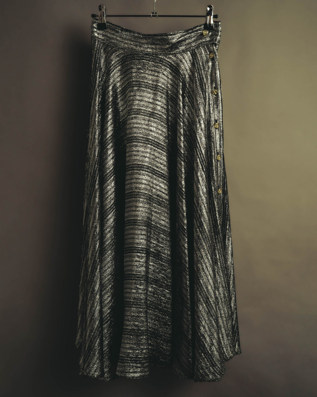 "ENRICO COVERI" 80's-90's Metallic flared maxi skirt